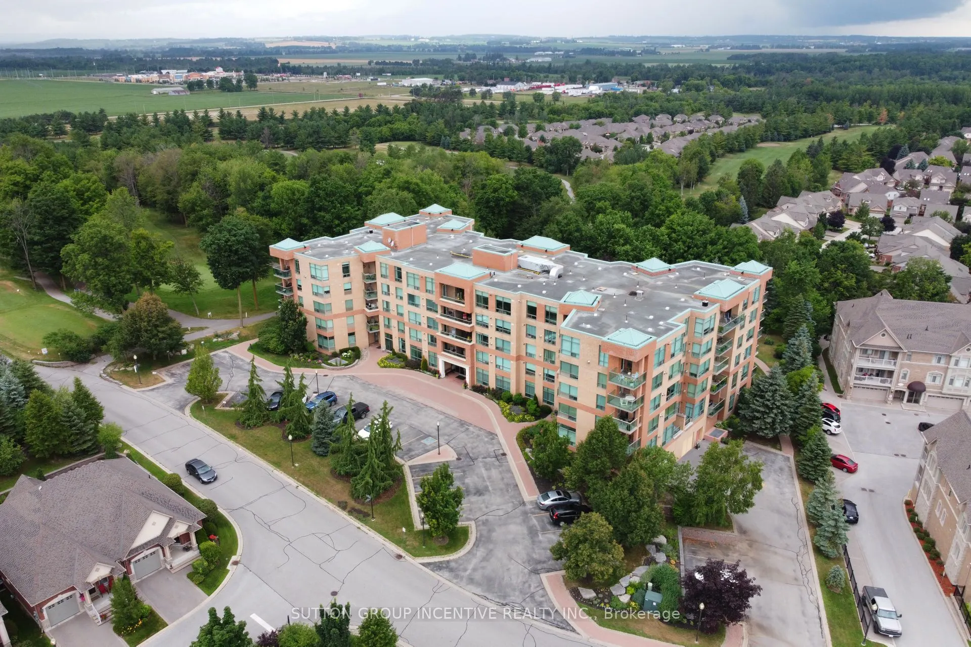 4 Briar Hill Heights, #110