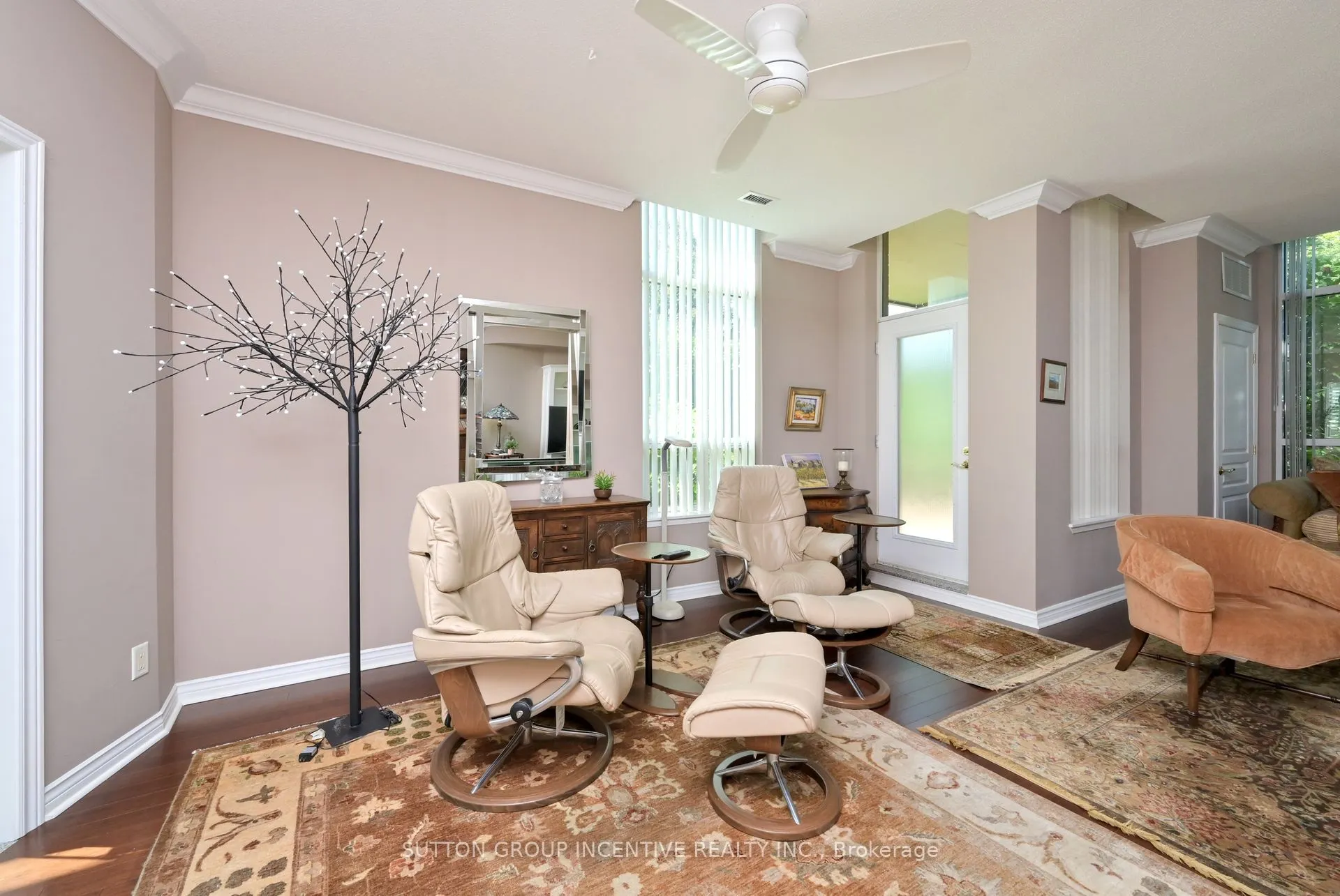 4 Briar Hill Heights, #110