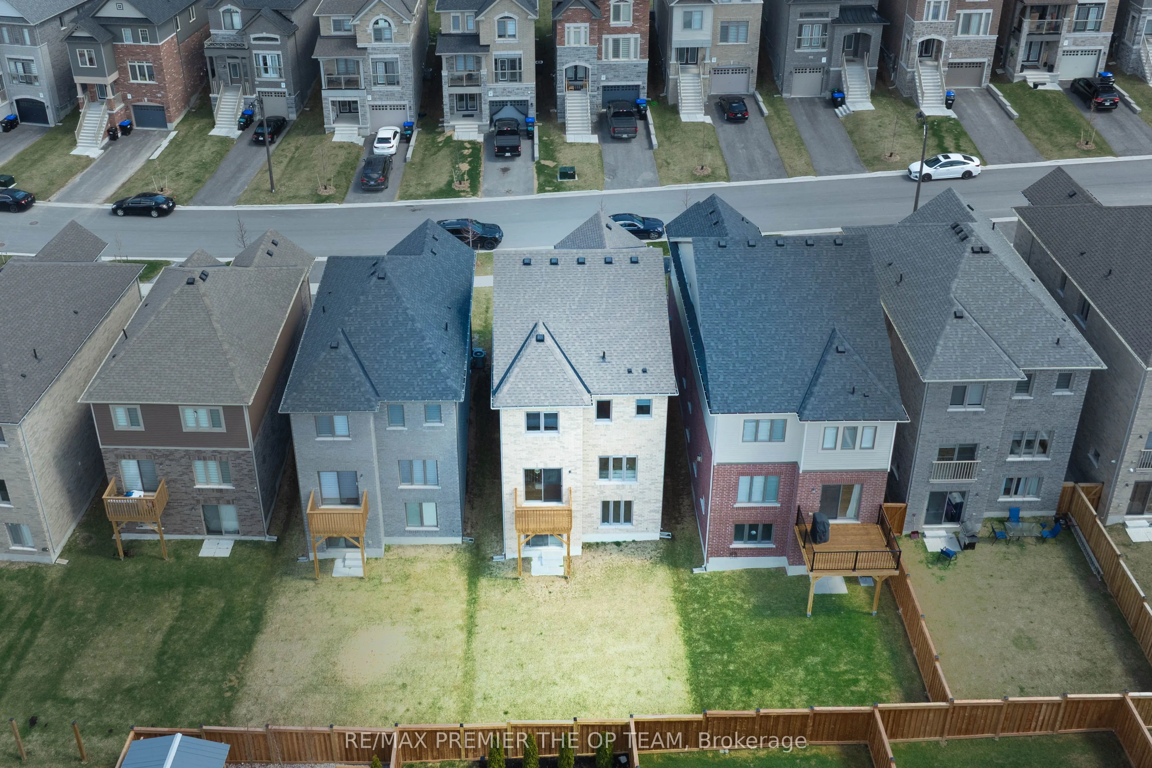 53 Janes Crescent