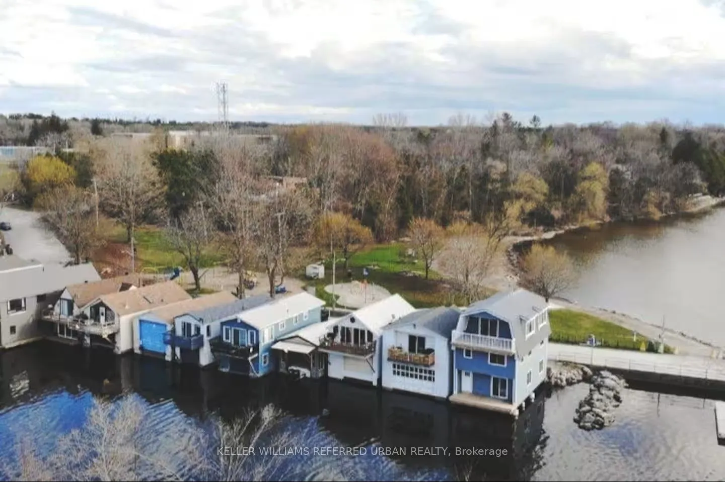 18 Harbour Park Crescent
