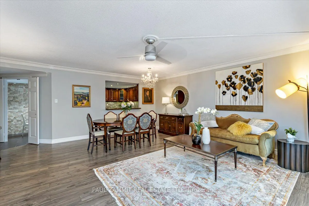 5 Weldrick Road W, #709