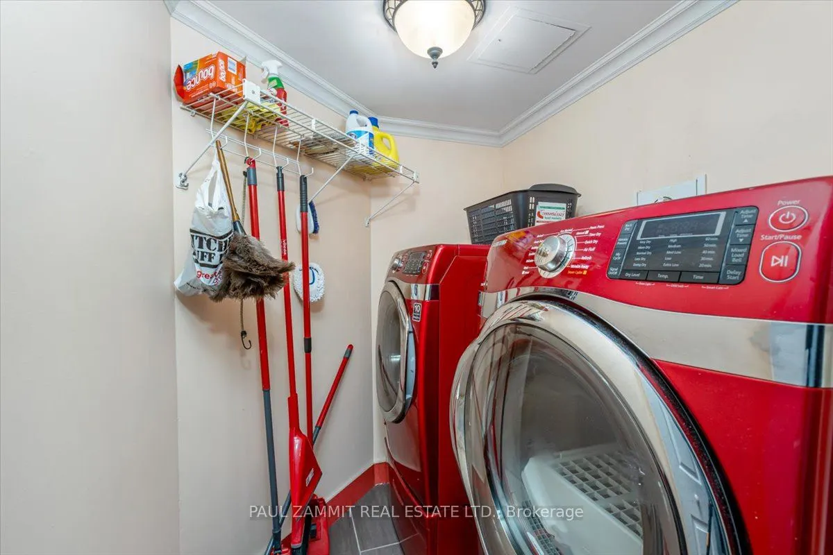 5 Weldrick Road W, #709