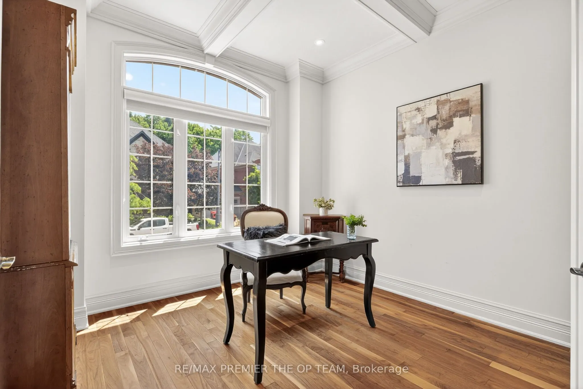 24 Grand Vellore Crescent