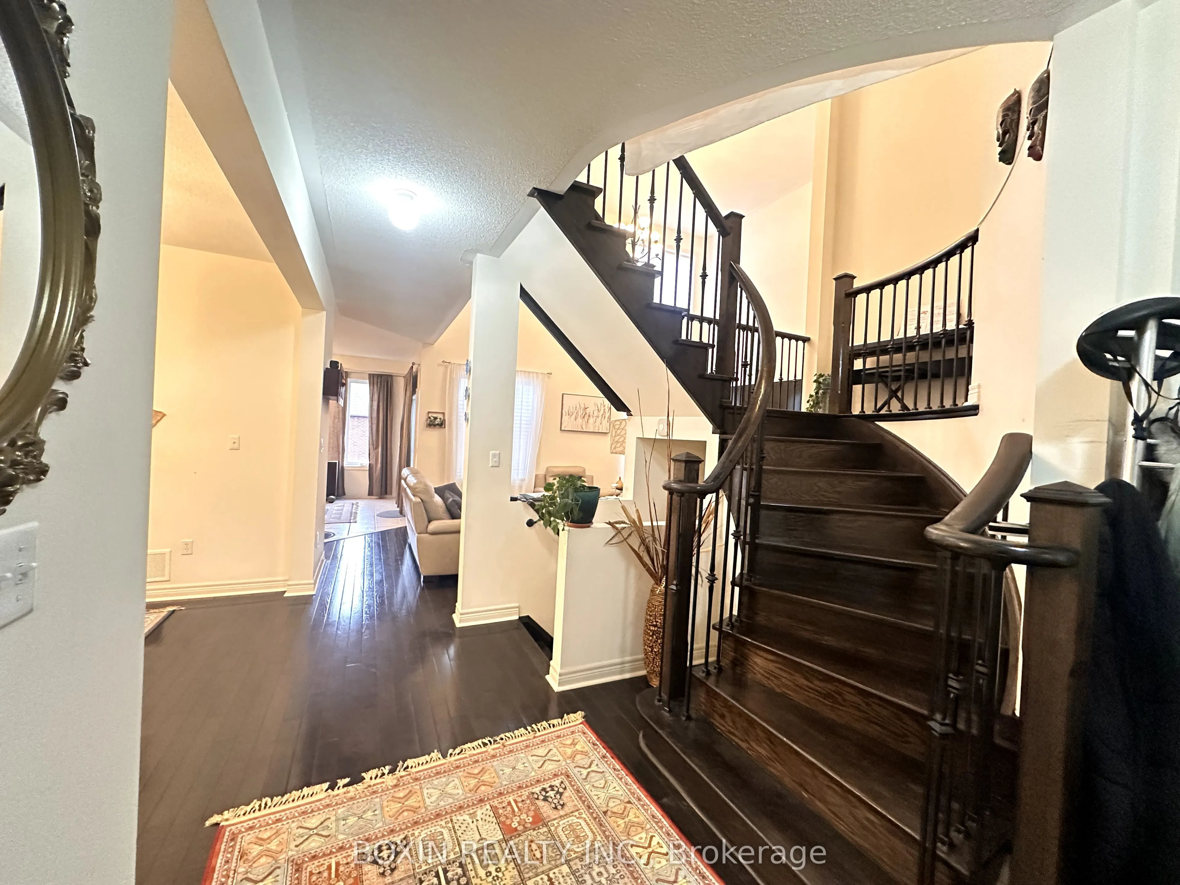 19 Colesbrook Road