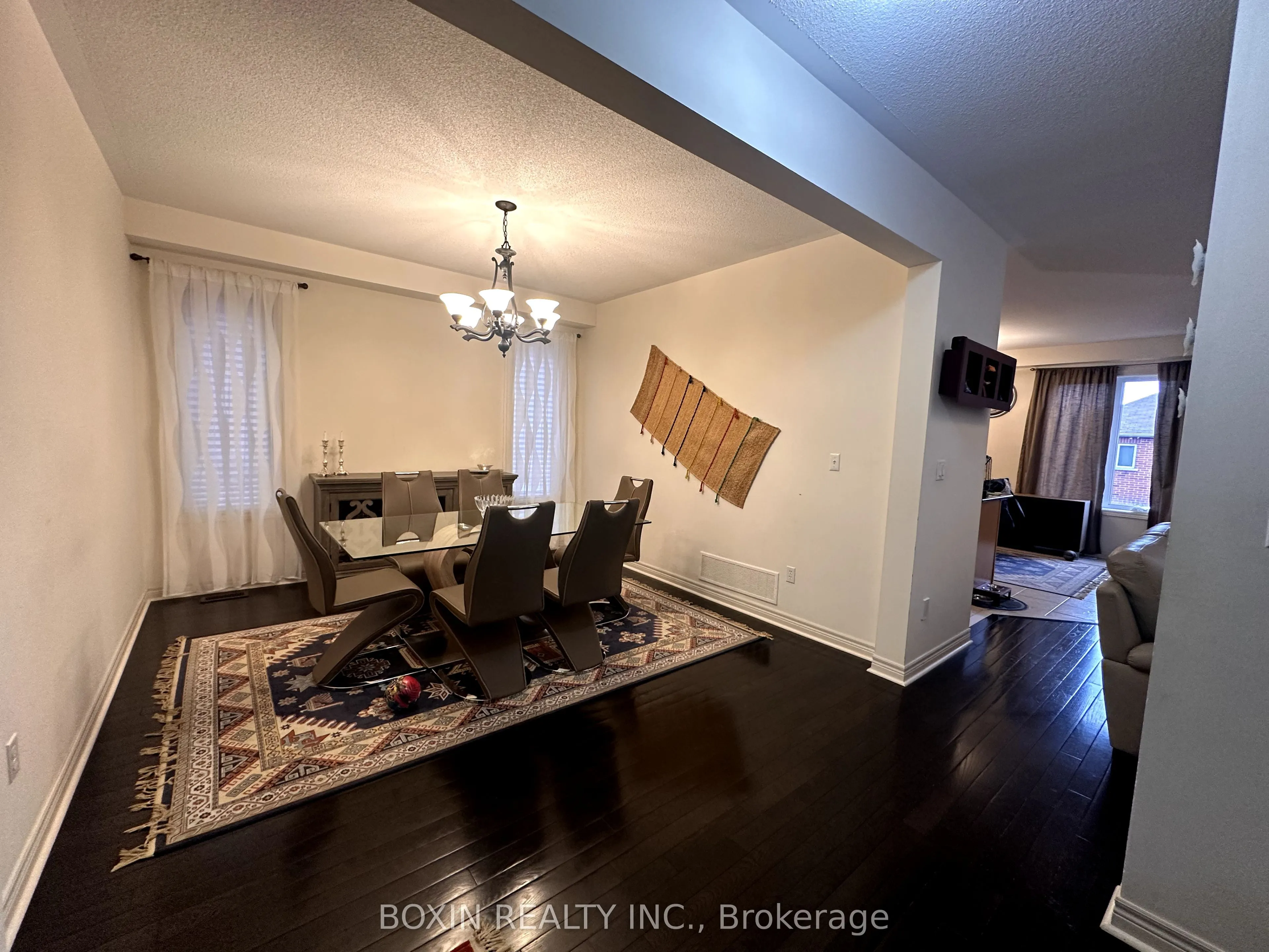 19 Colesbrook Road
