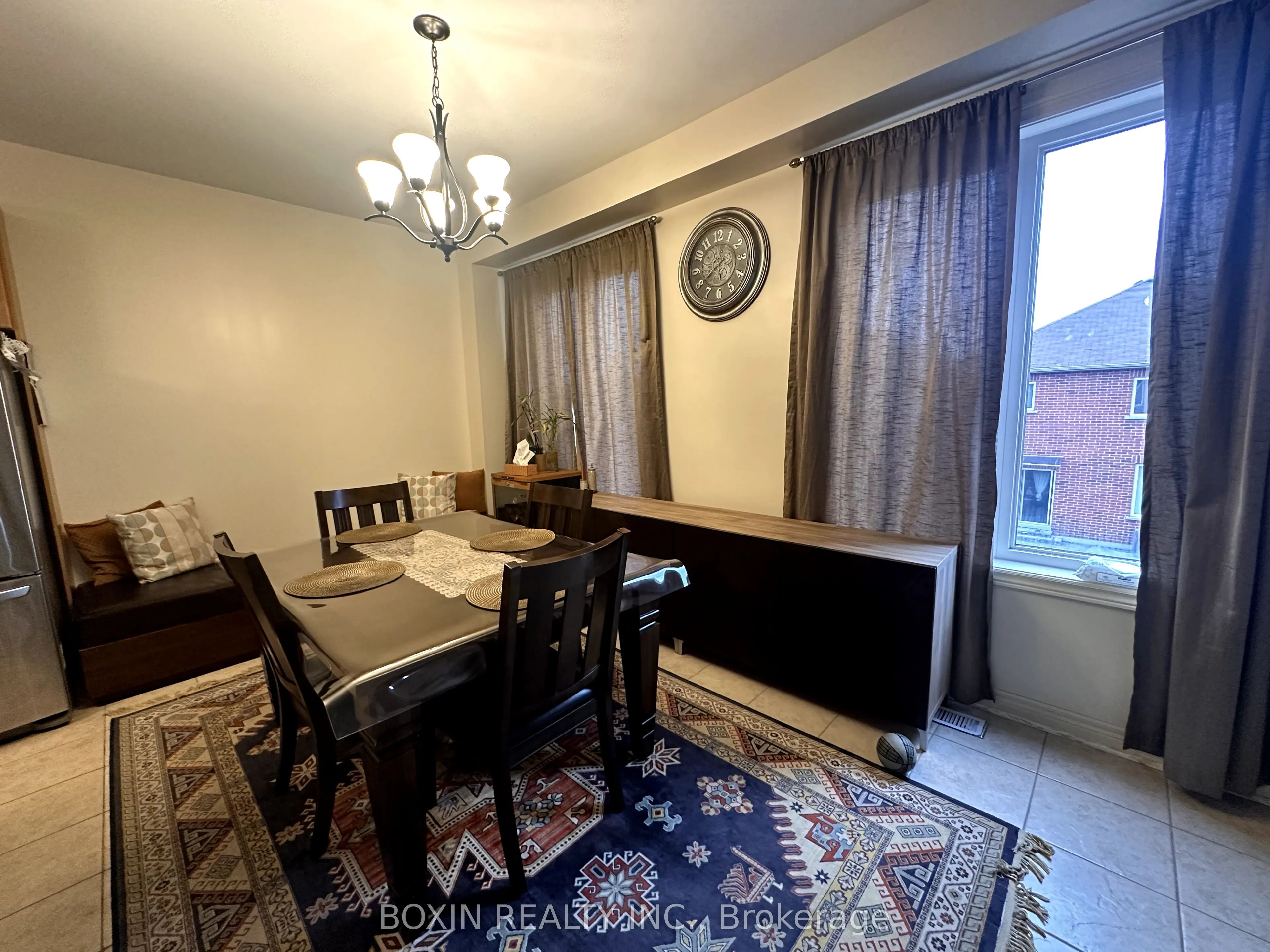 19 Colesbrook Road