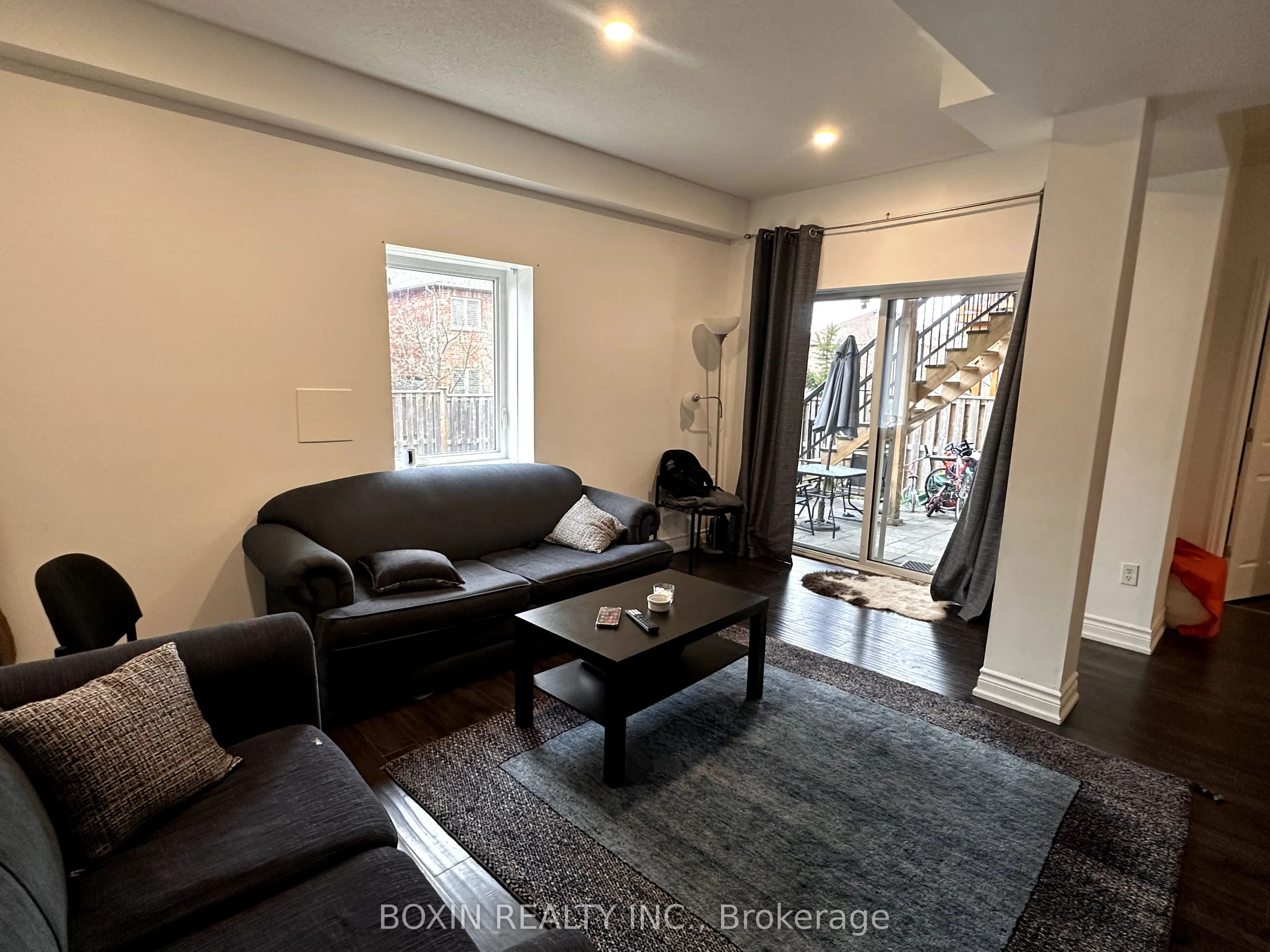 19 Colesbrook Road