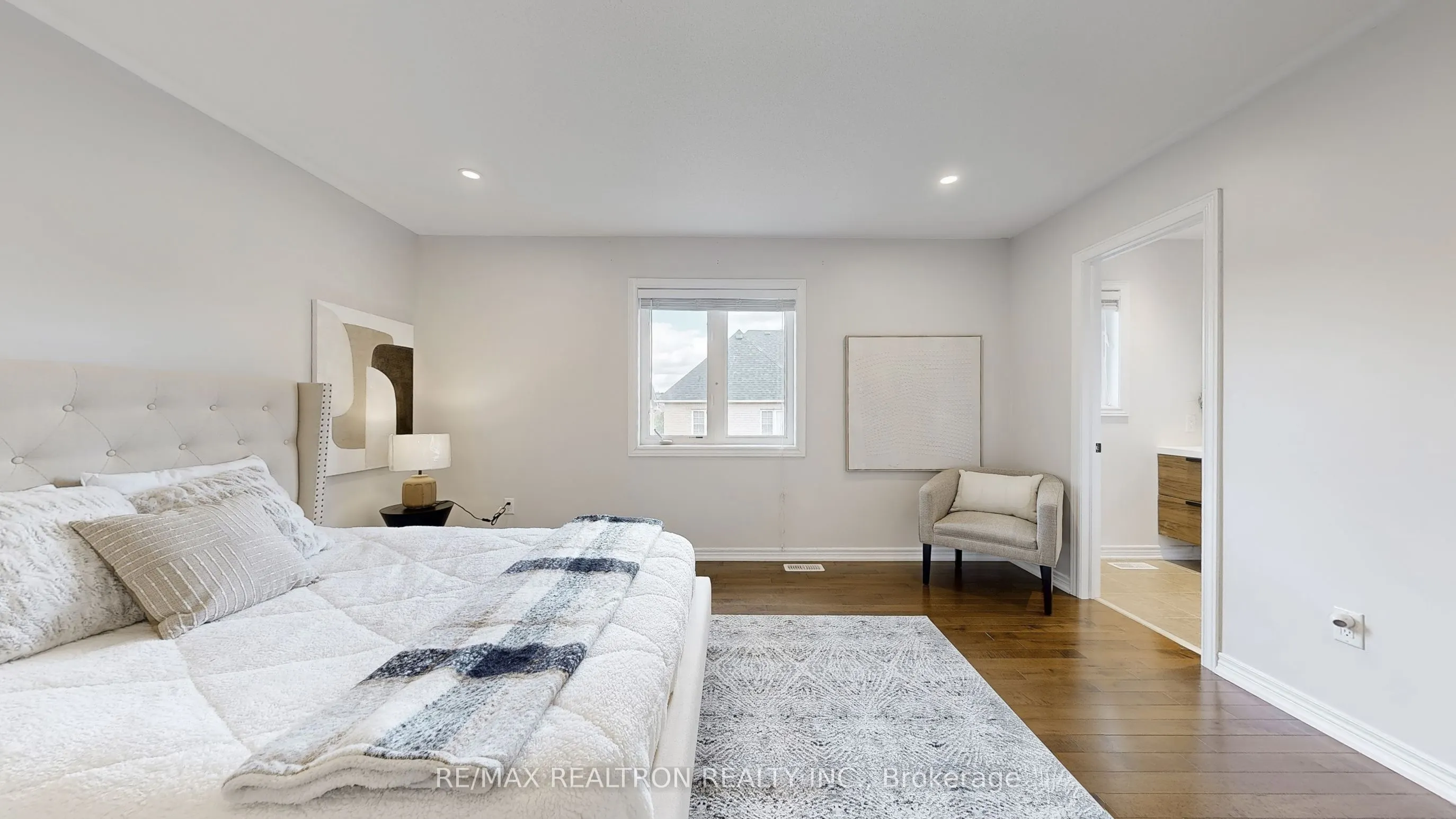 255 SELWYN Road