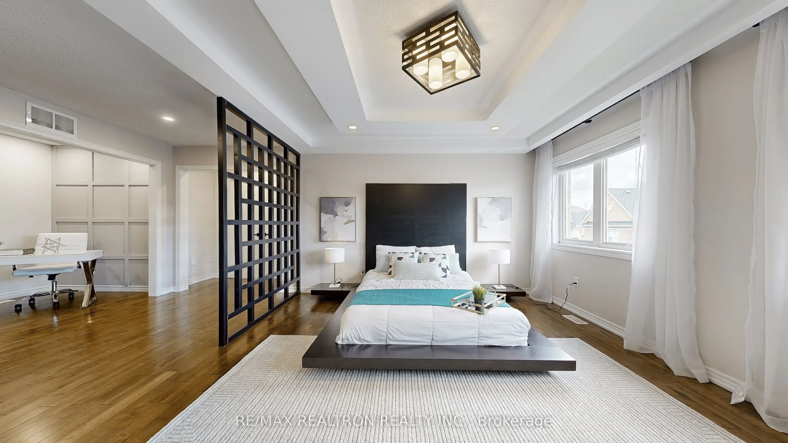 255 SELWYN Road