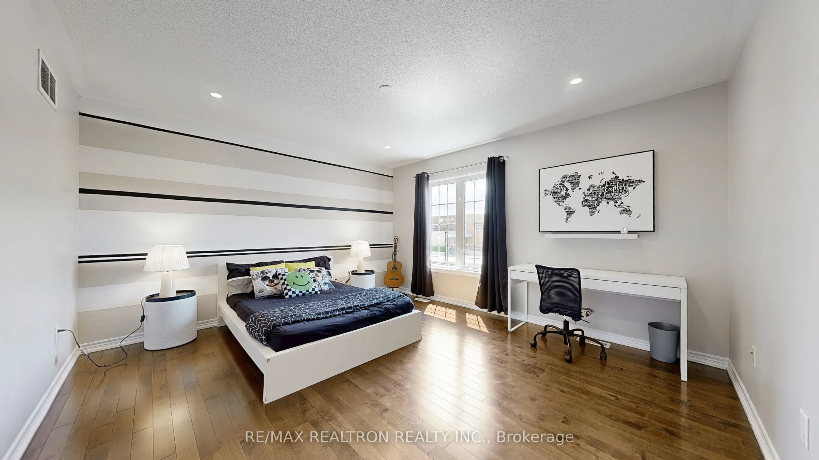 255 SELWYN Road