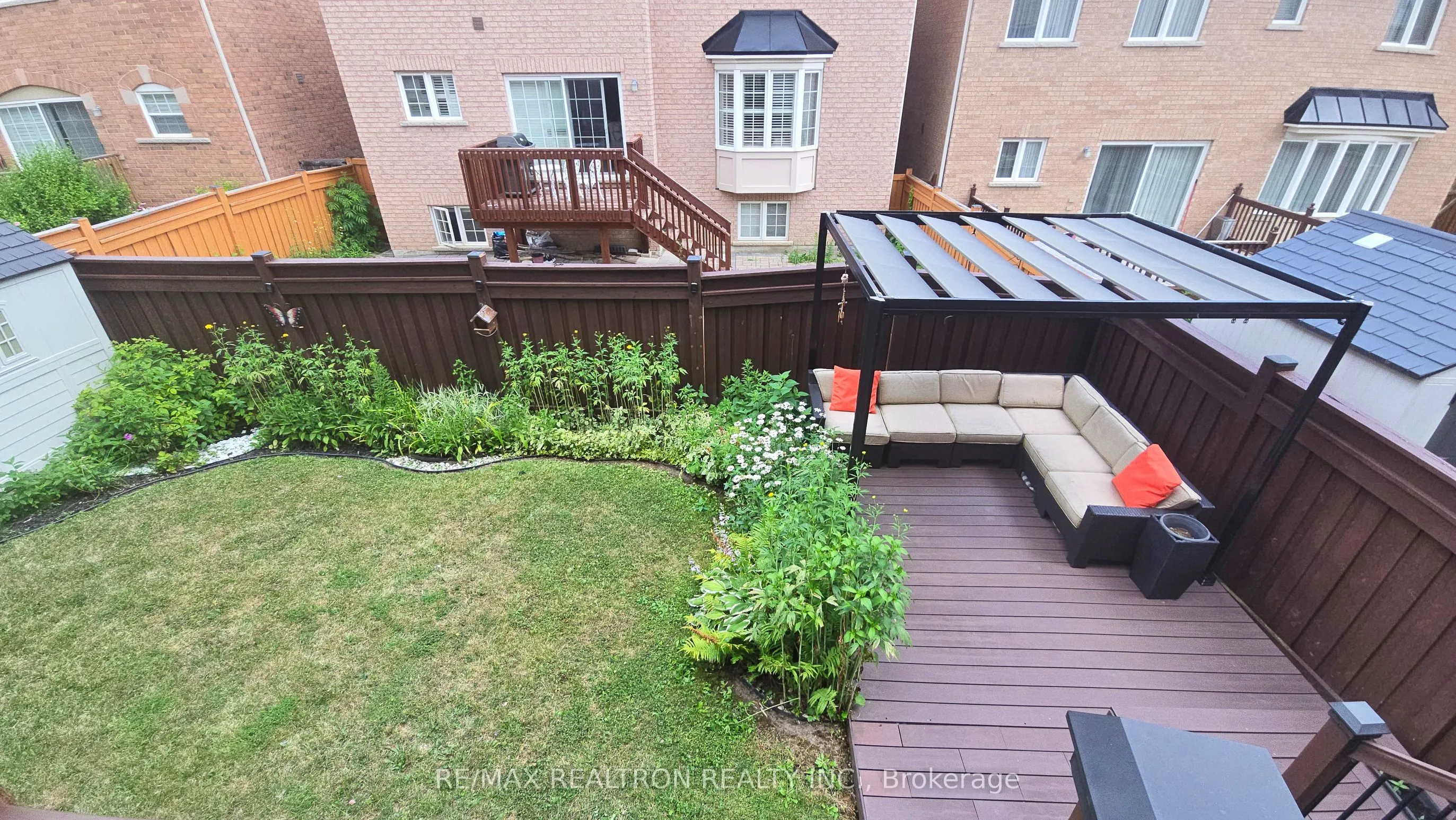 255 SELWYN Road