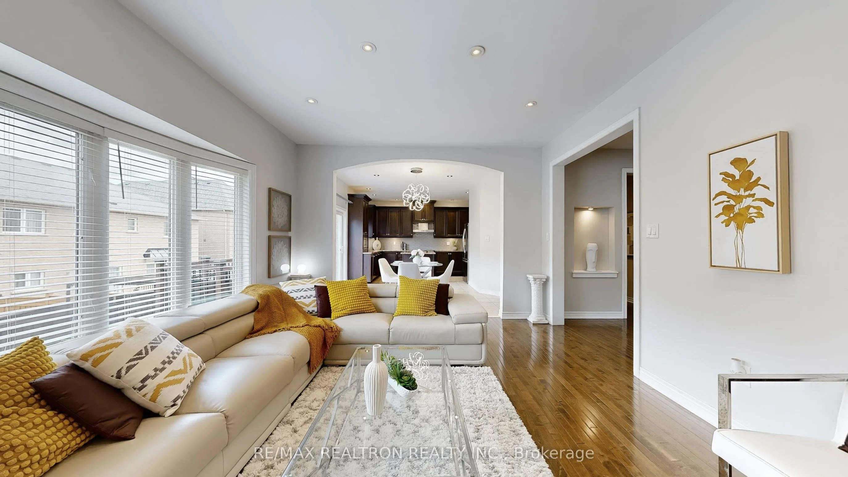 255 SELWYN Road