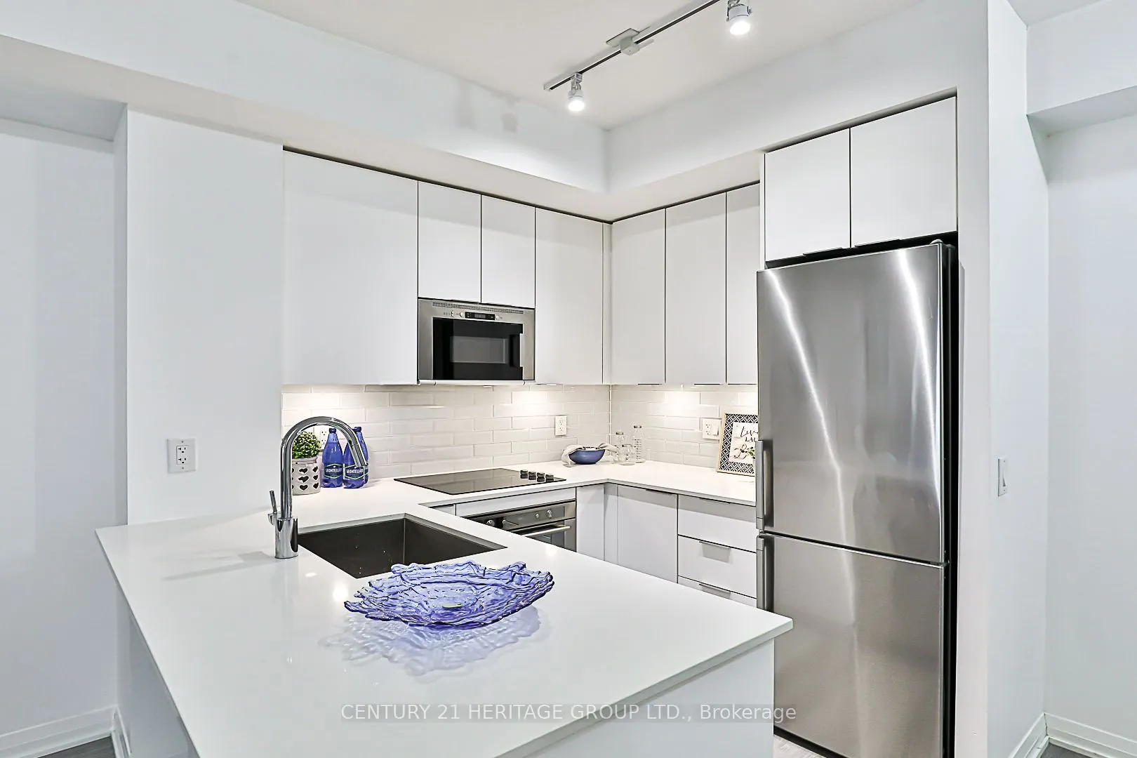 99 Eagle Rock Way, #226