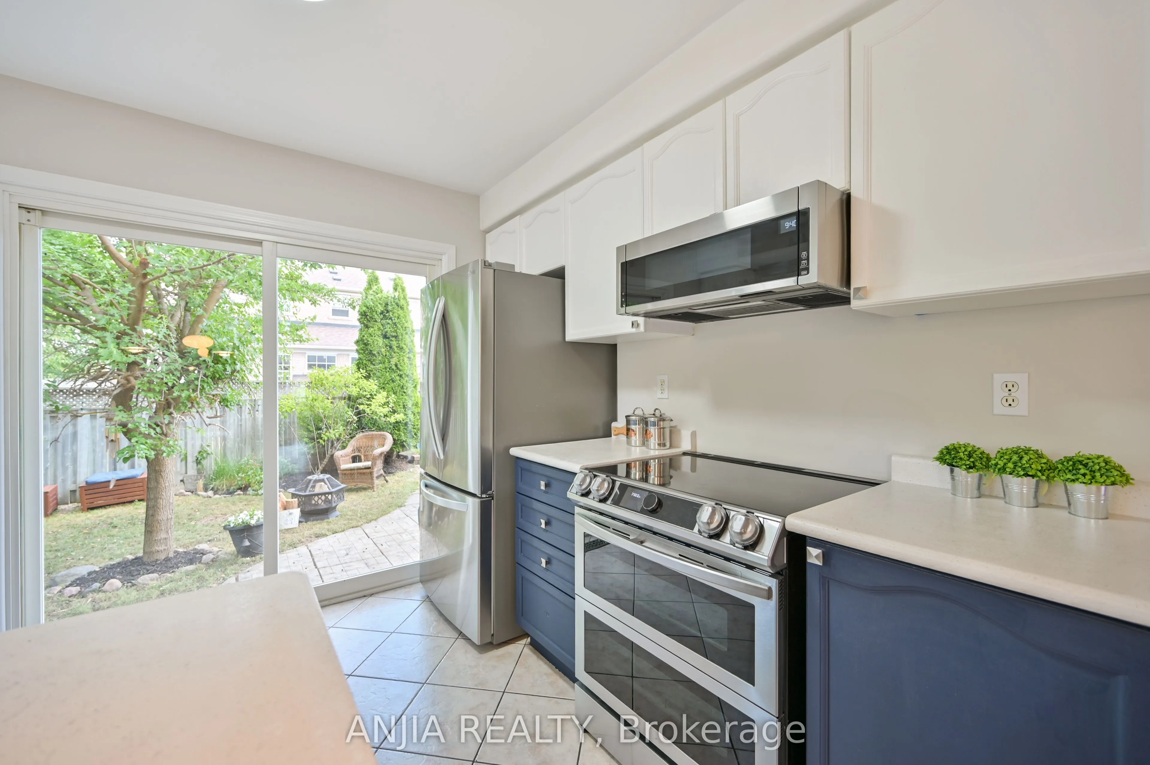 187 Roy Rainey Avenue