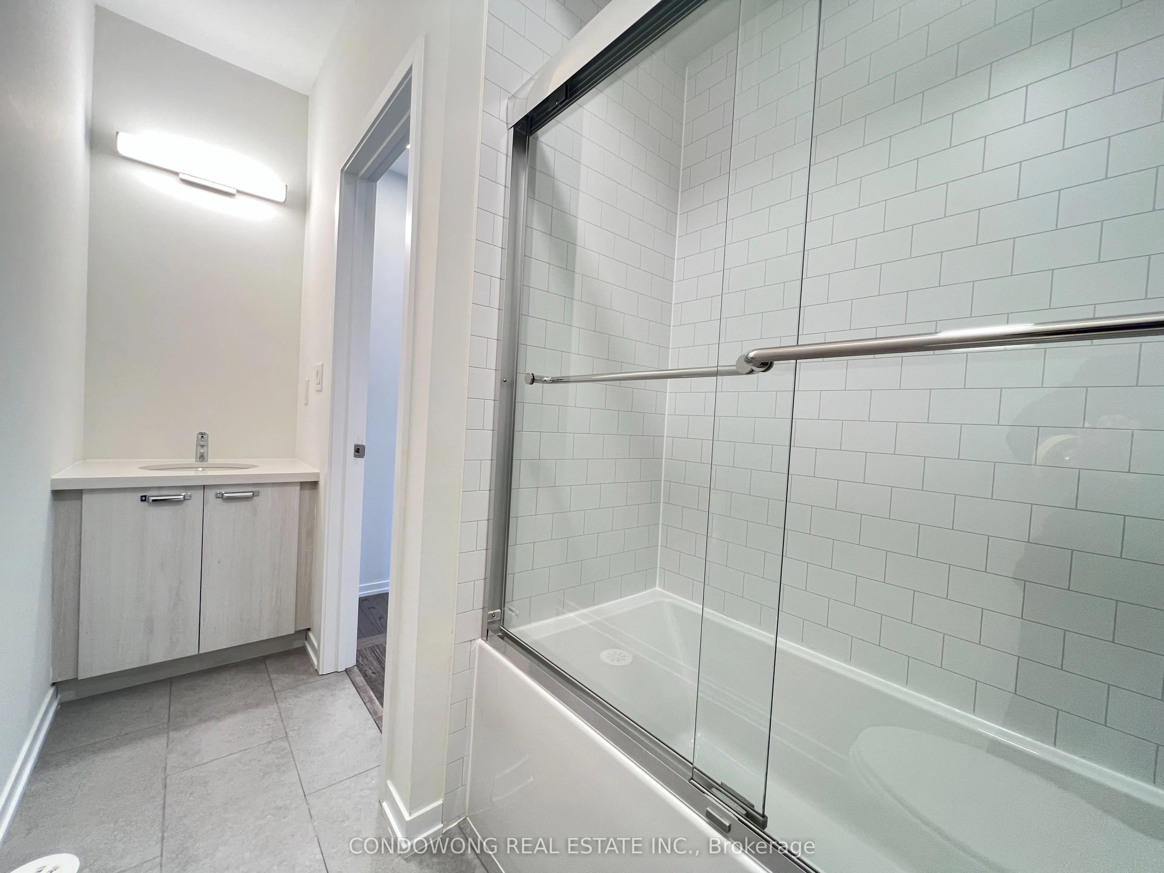 6 Matawin Lane, #141