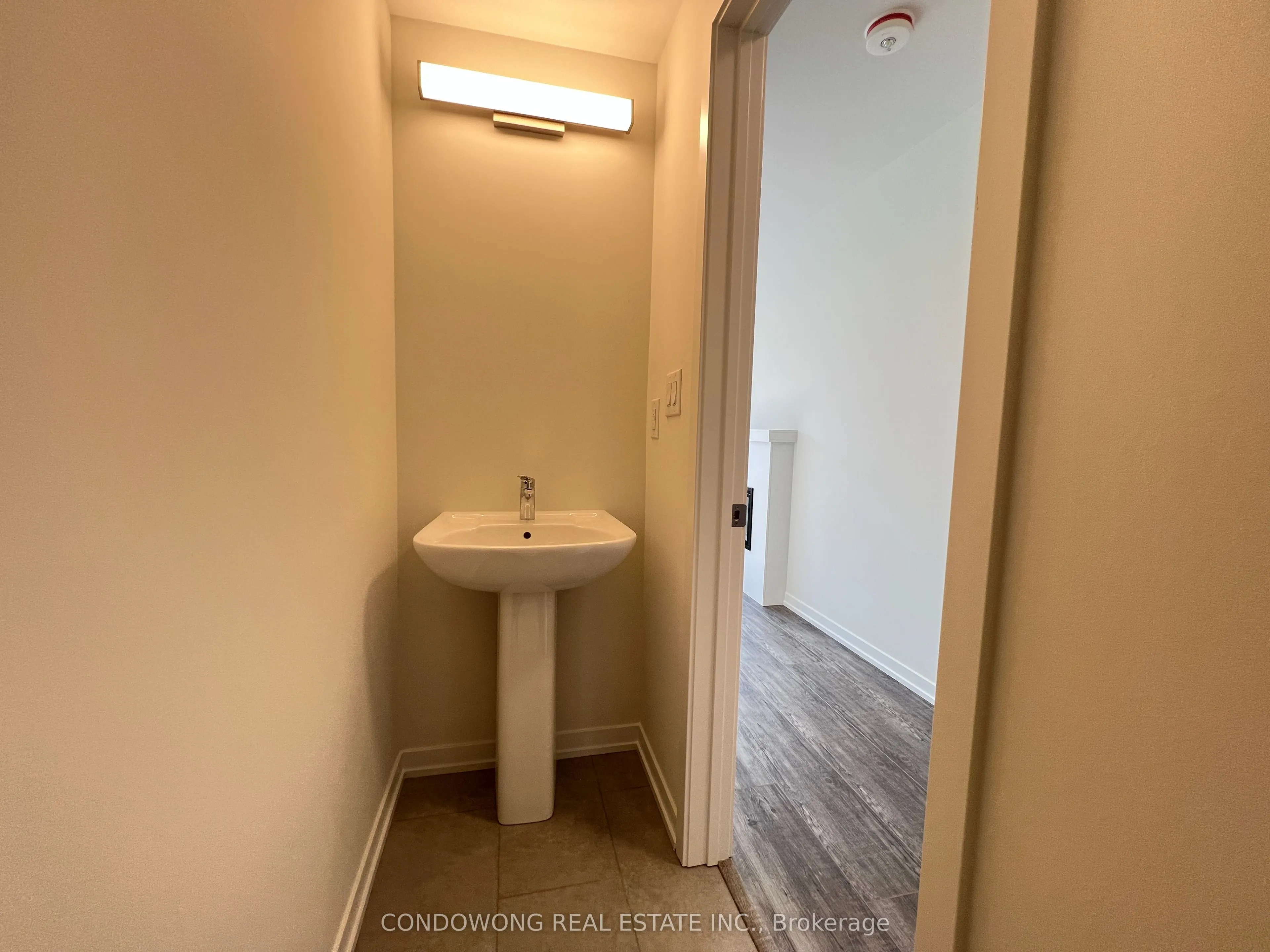 6 Matawin Lane, #141