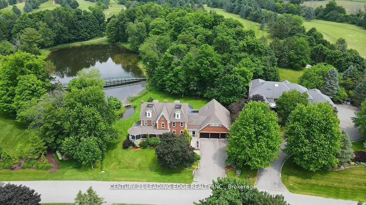 7 Maple View Lane