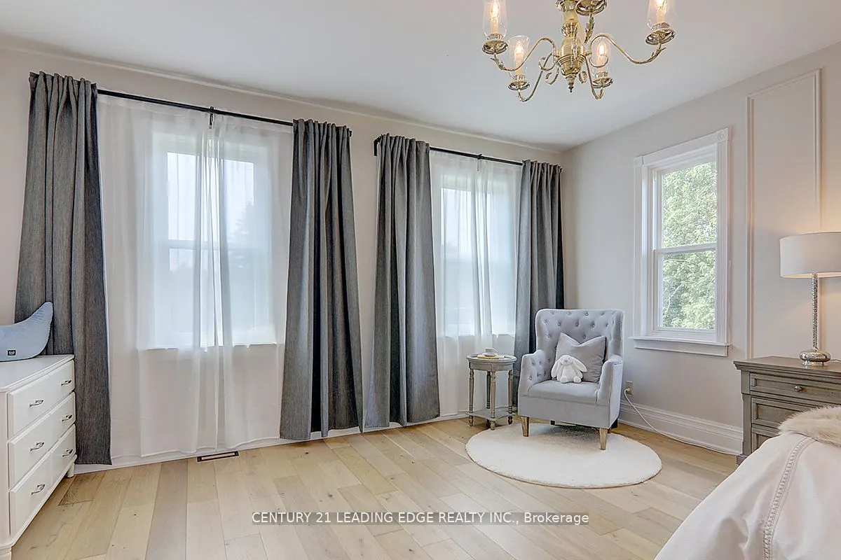 7 Maple View Lane