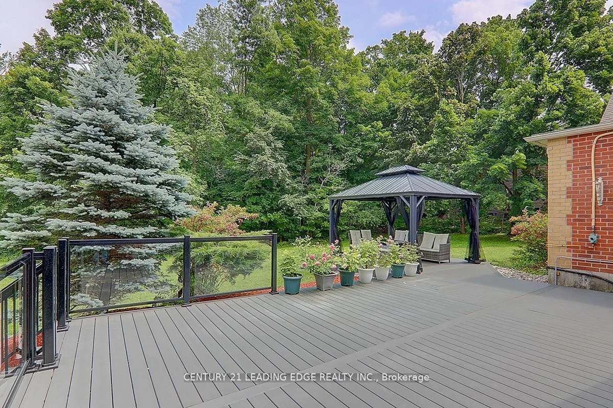 7 Maple View Lane