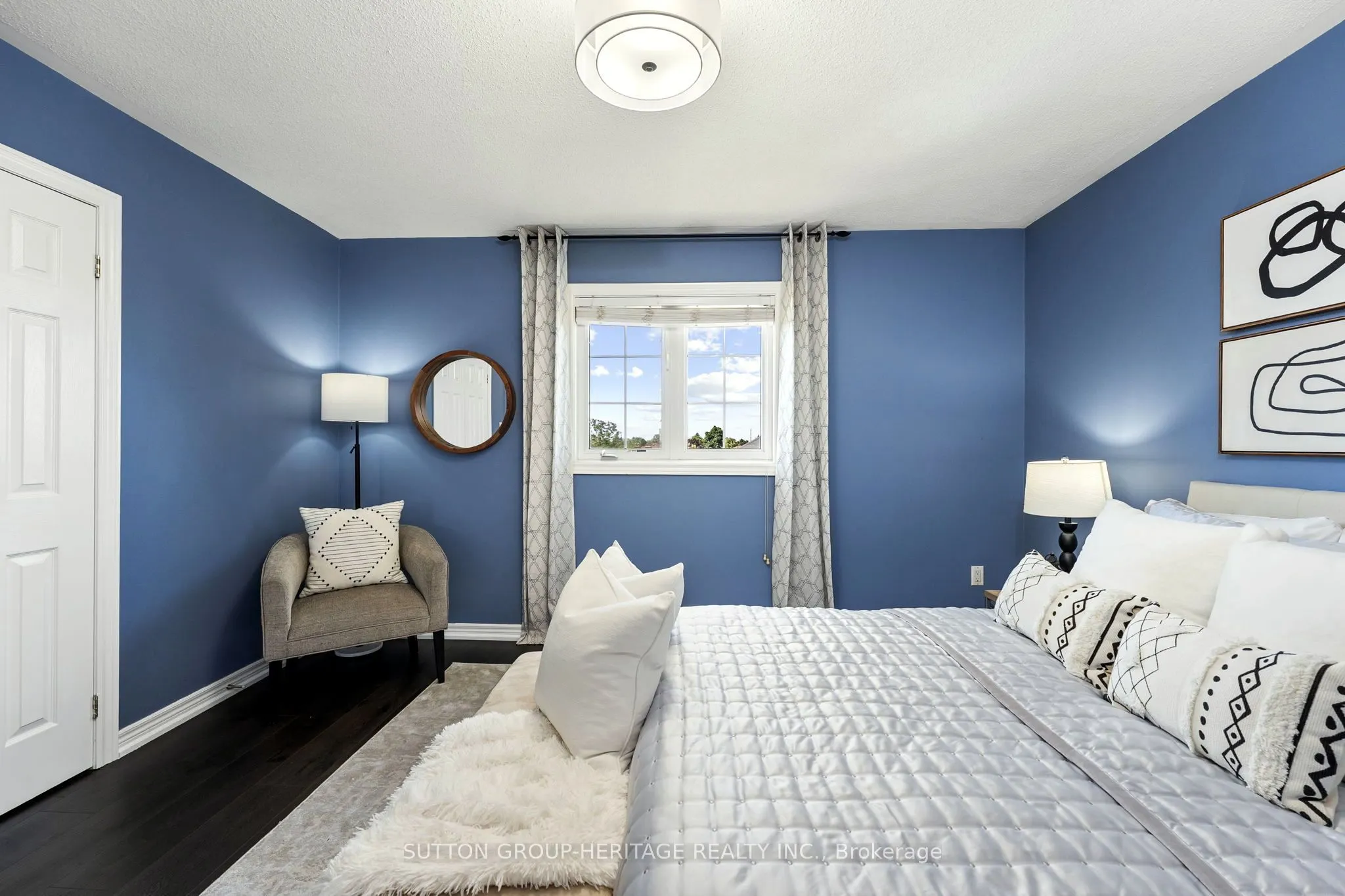 35 Pondmede Crescent