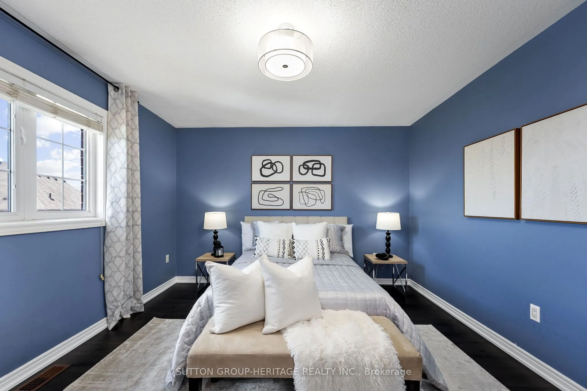 35 Pondmede Crescent