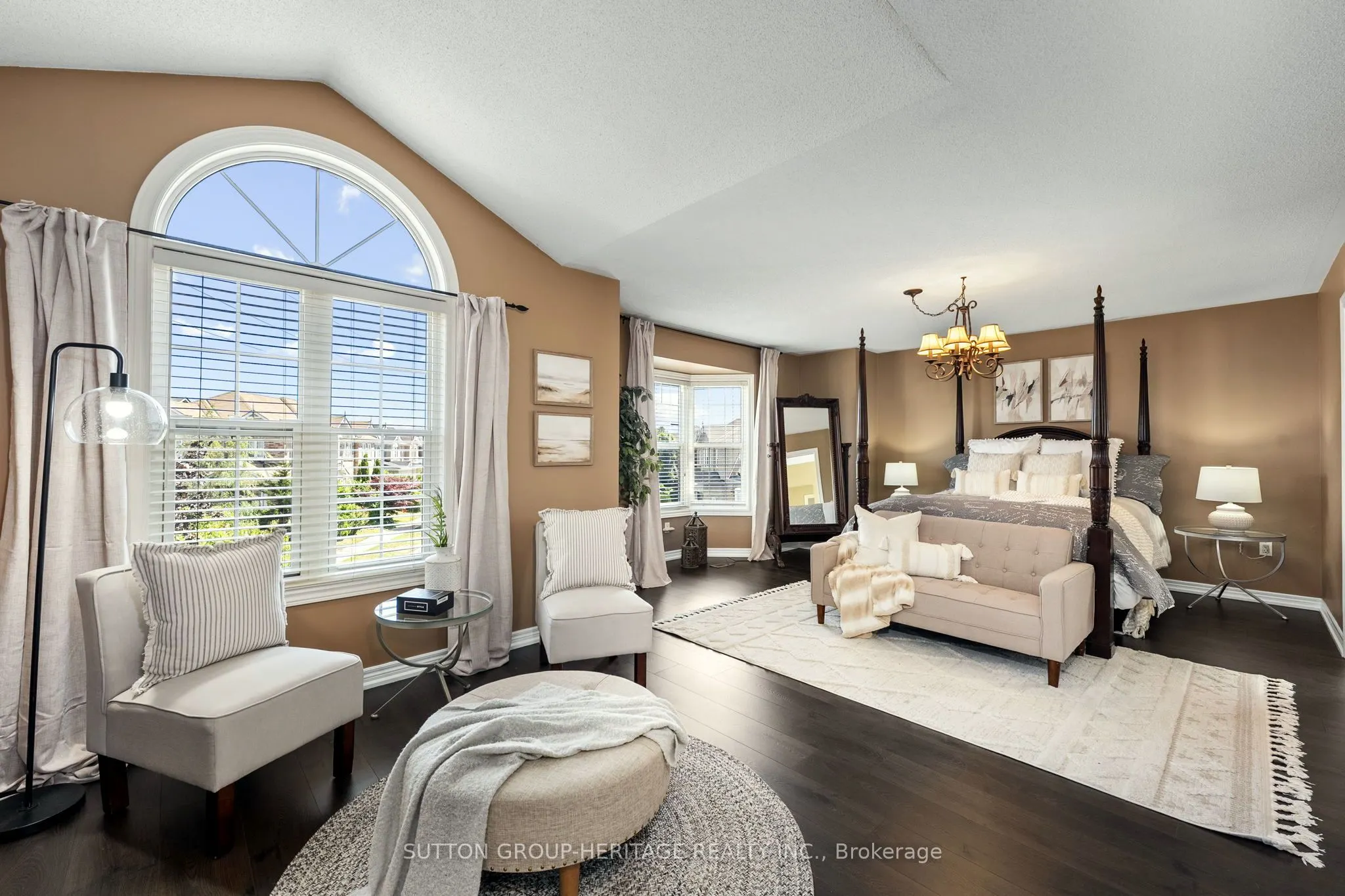35 Pondmede Crescent