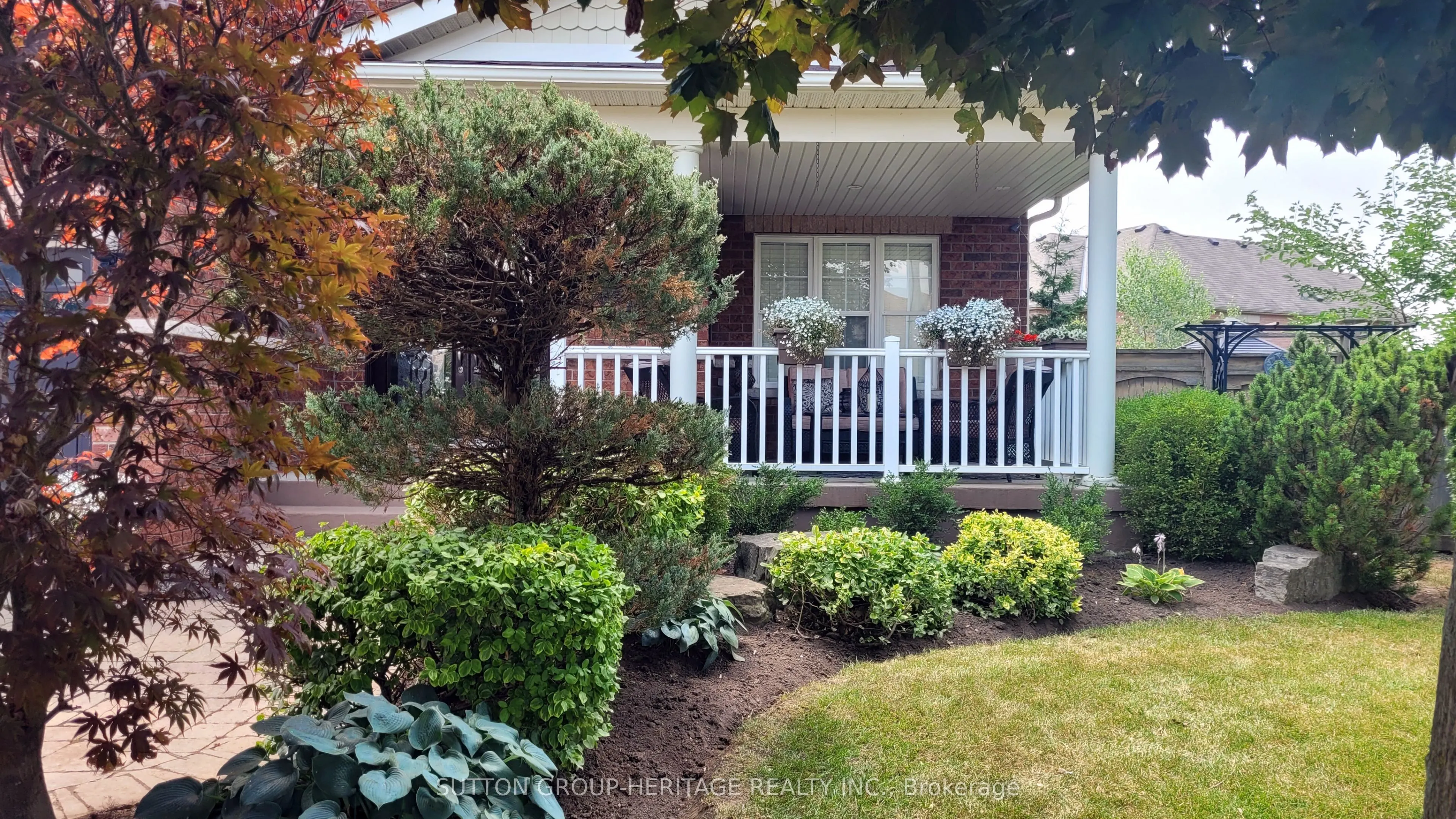35 Pondmede Crescent
