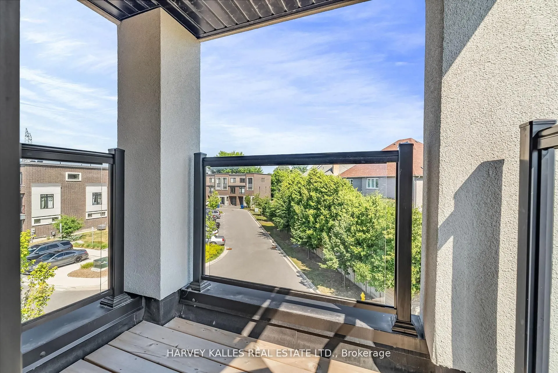 106 Moneypenny Place