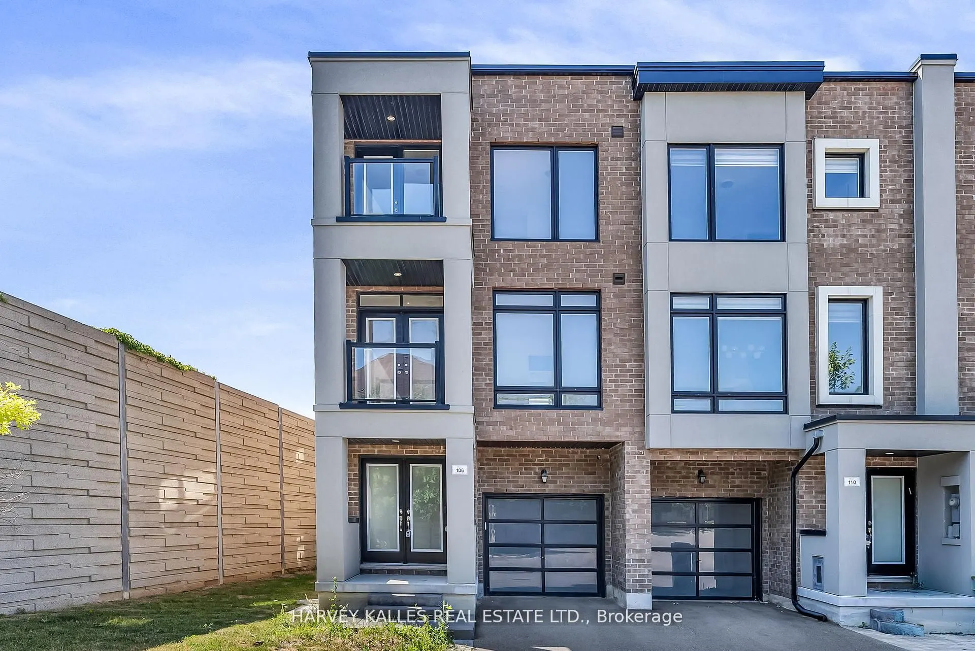 106 Moneypenny Place