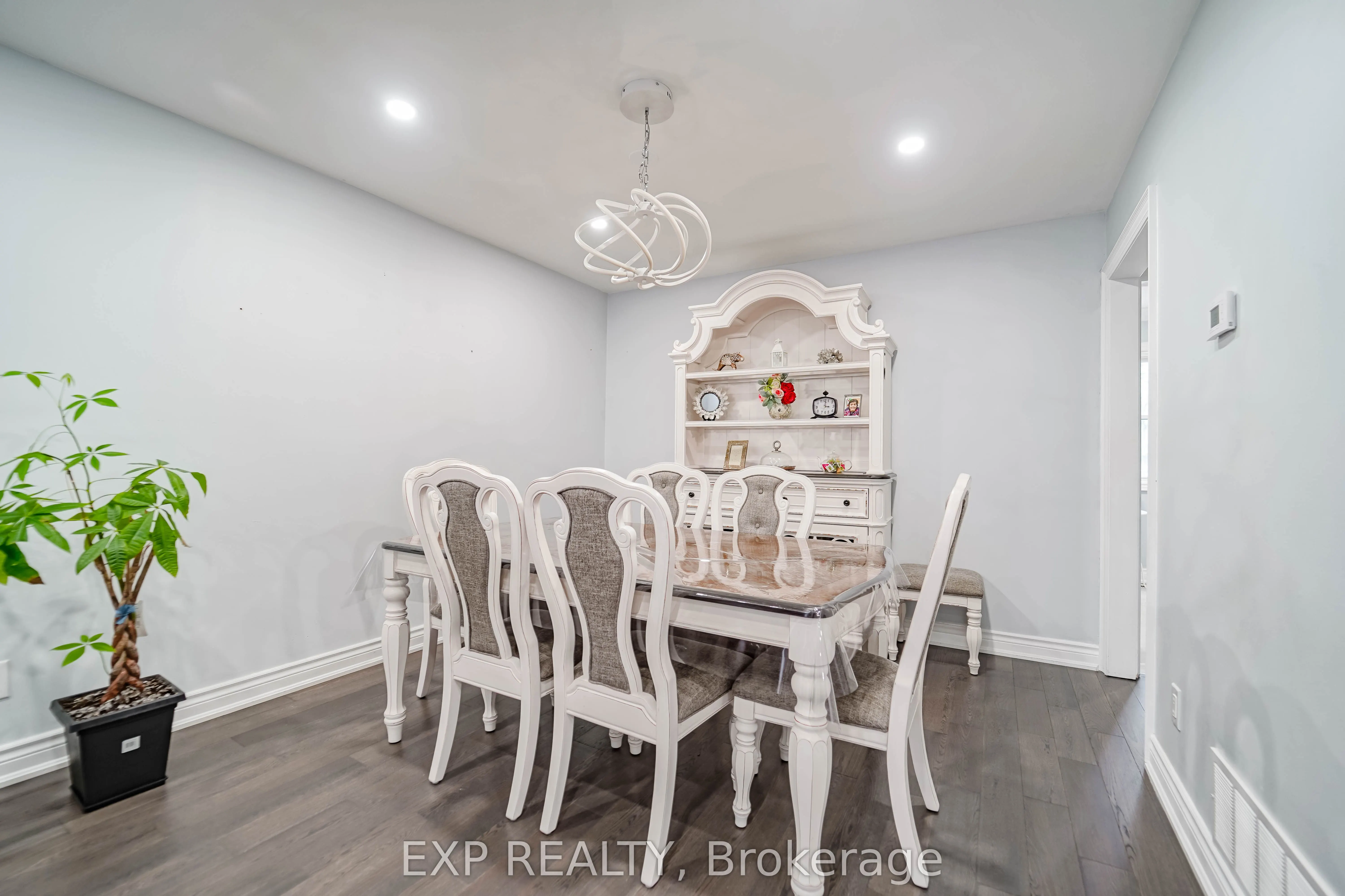 288 Simonston Boulevard, #30
