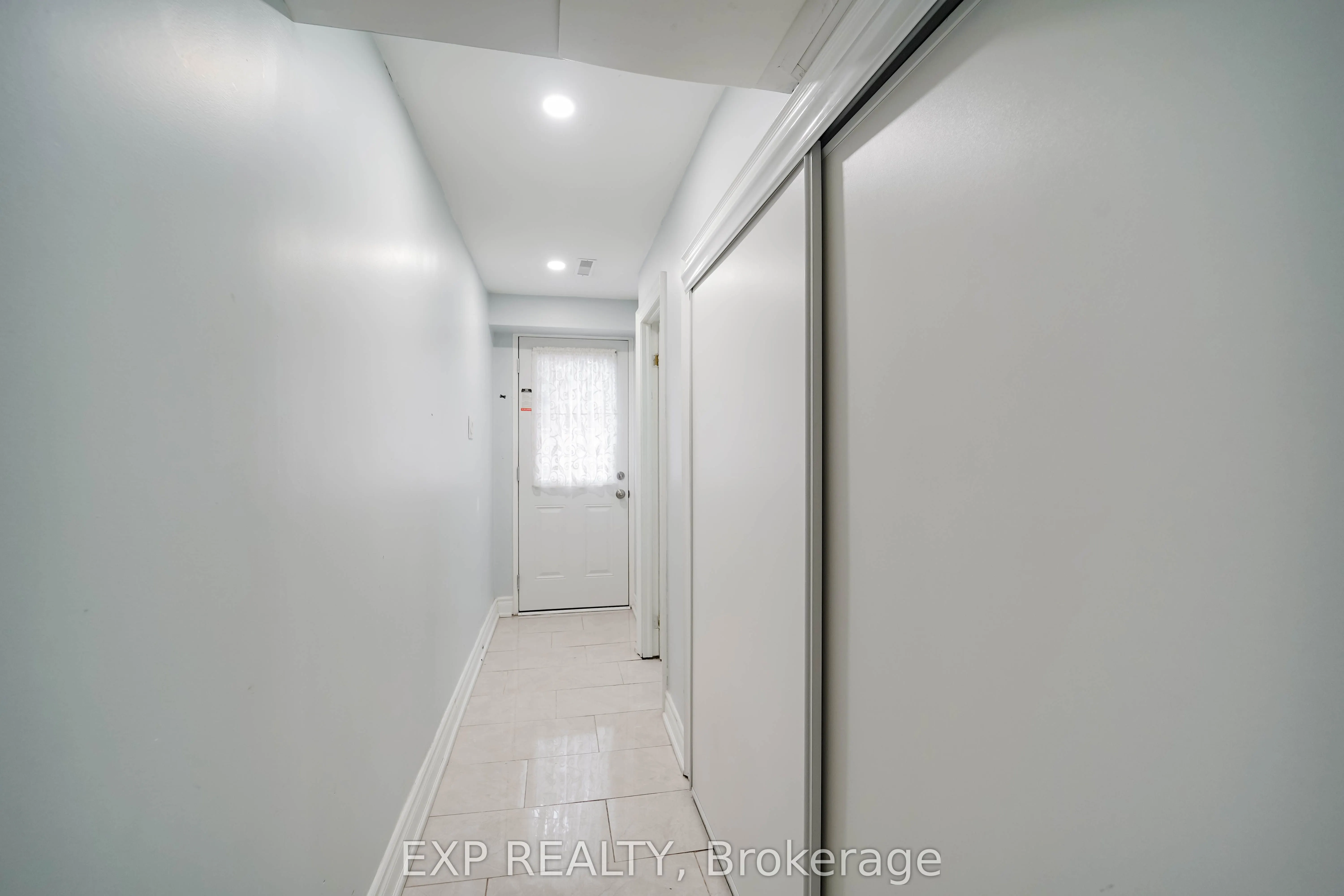 288 Simonston Boulevard, #30