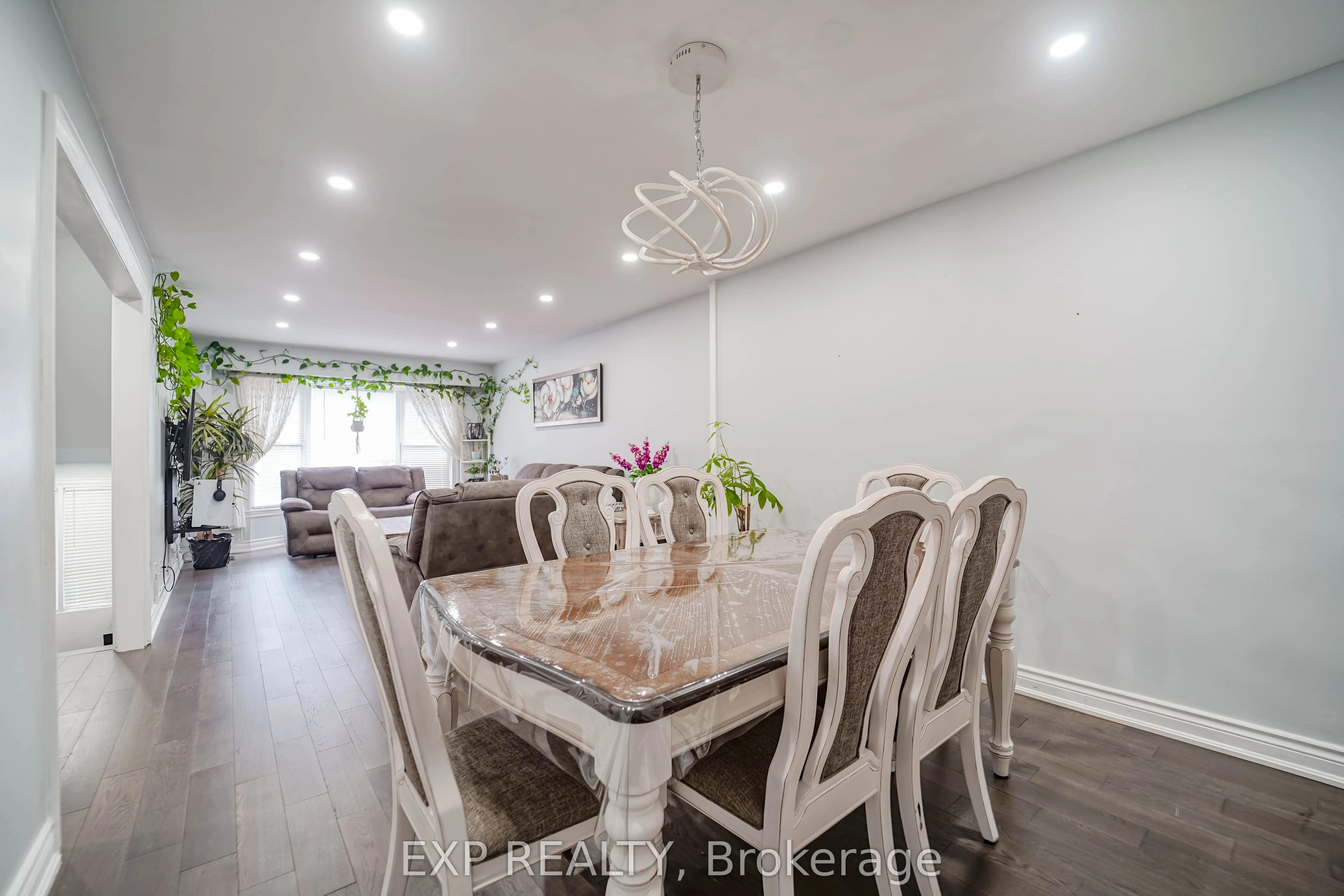 288 Simonston Boulevard, #30