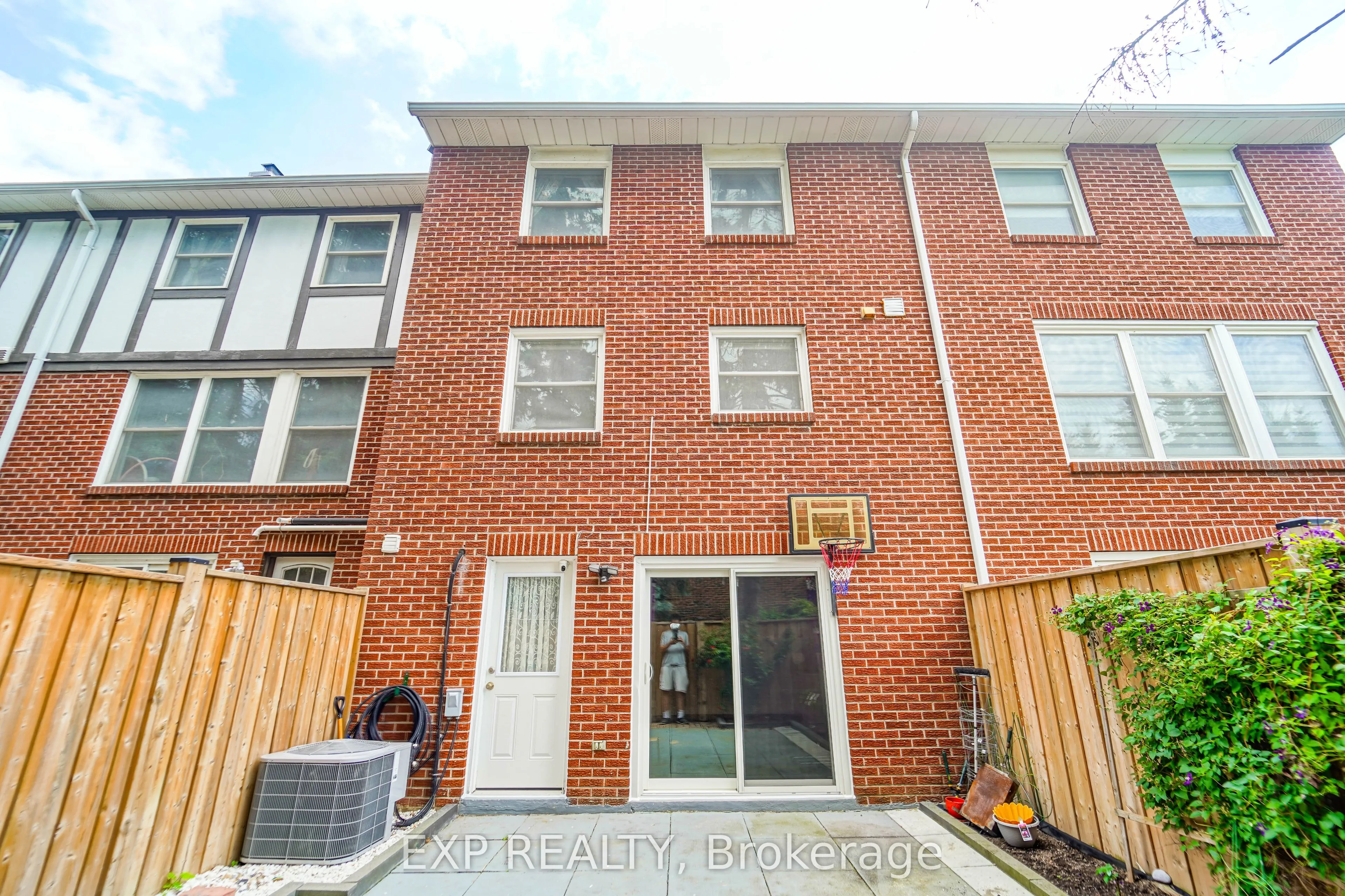 288 Simonston Boulevard, #30