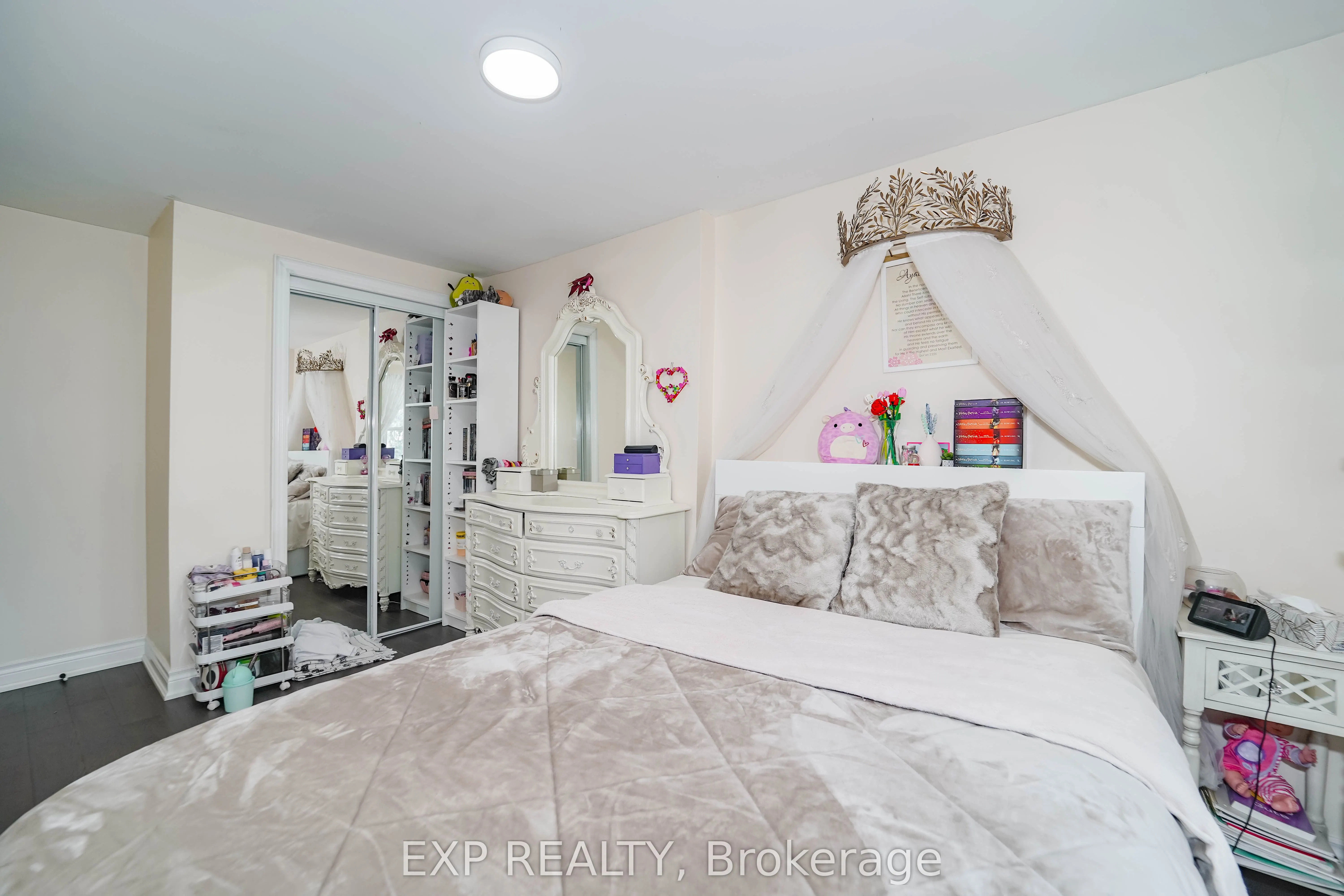 288 Simonston Boulevard, #30
