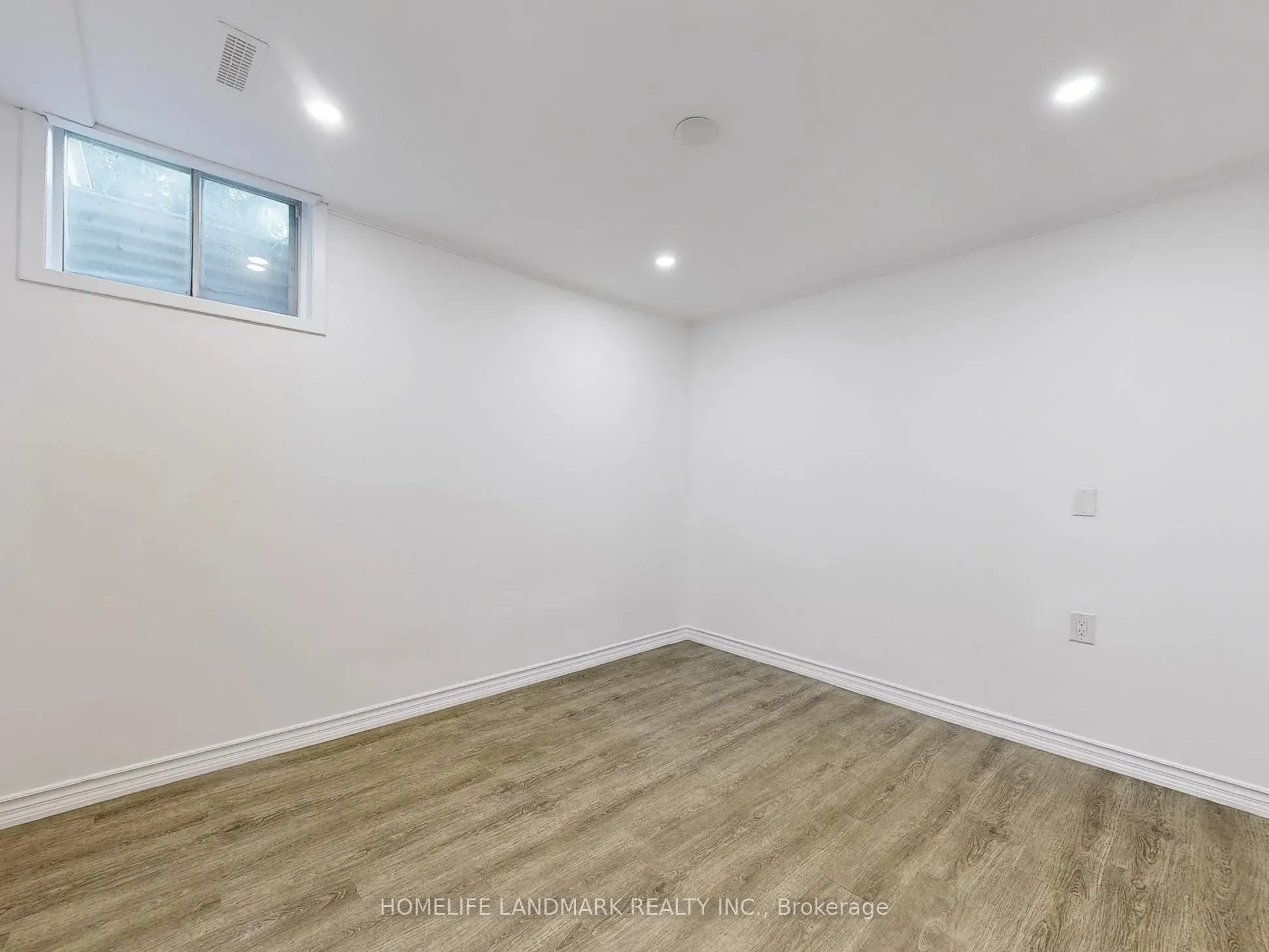 58 London Road, #Basement