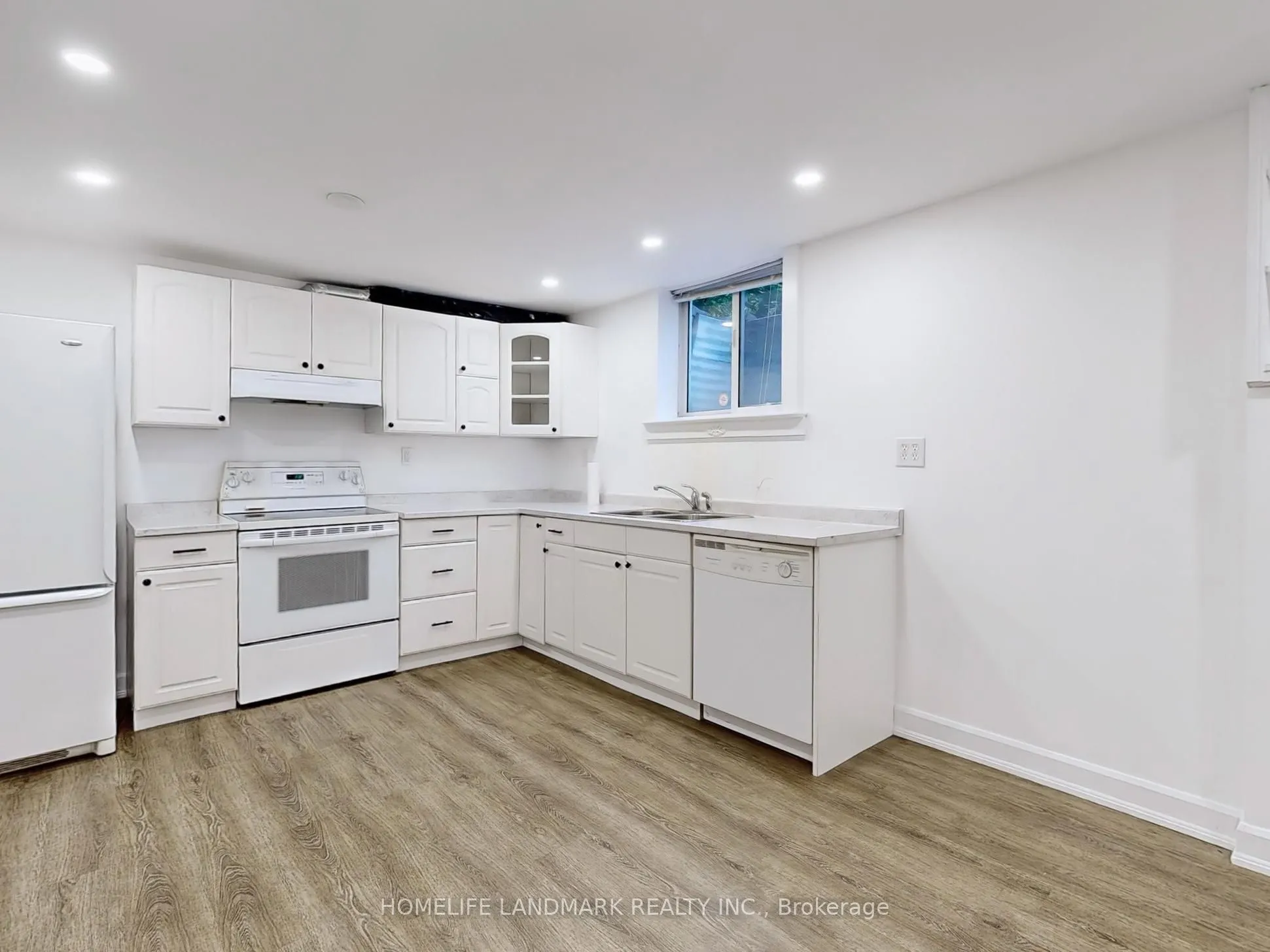 58 London Road, #Basement