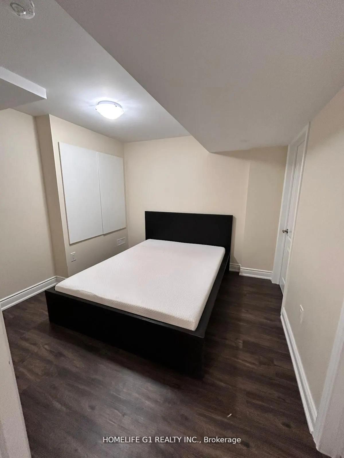 45 Dame Gruev Drive