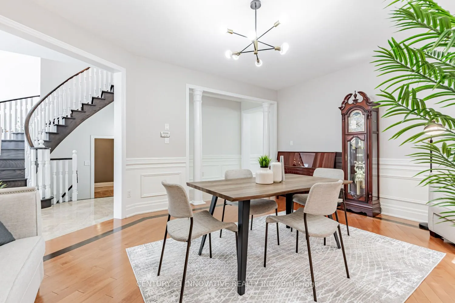 7 Stonechurch Crescent