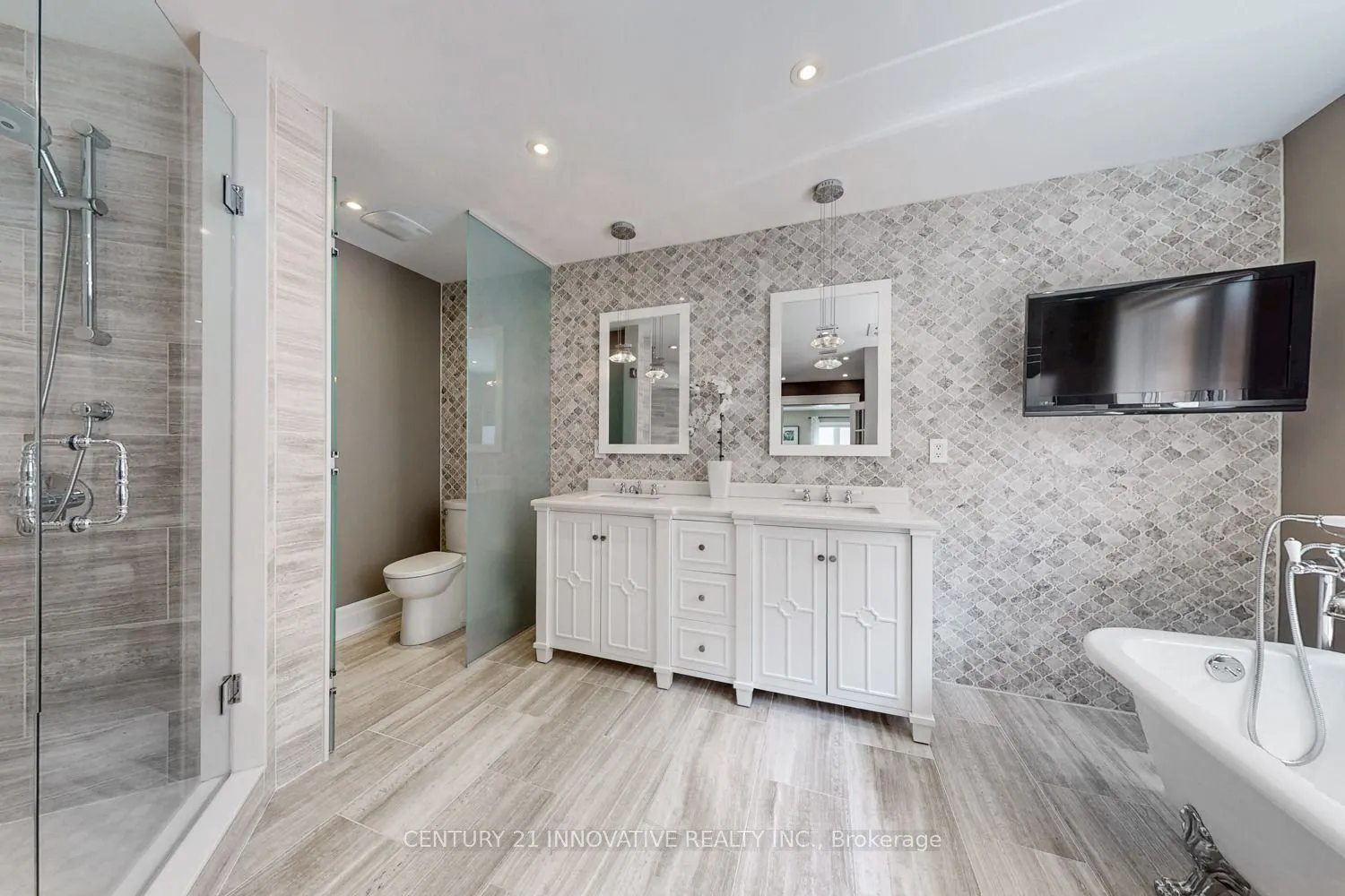 7 Stonechurch Crescent