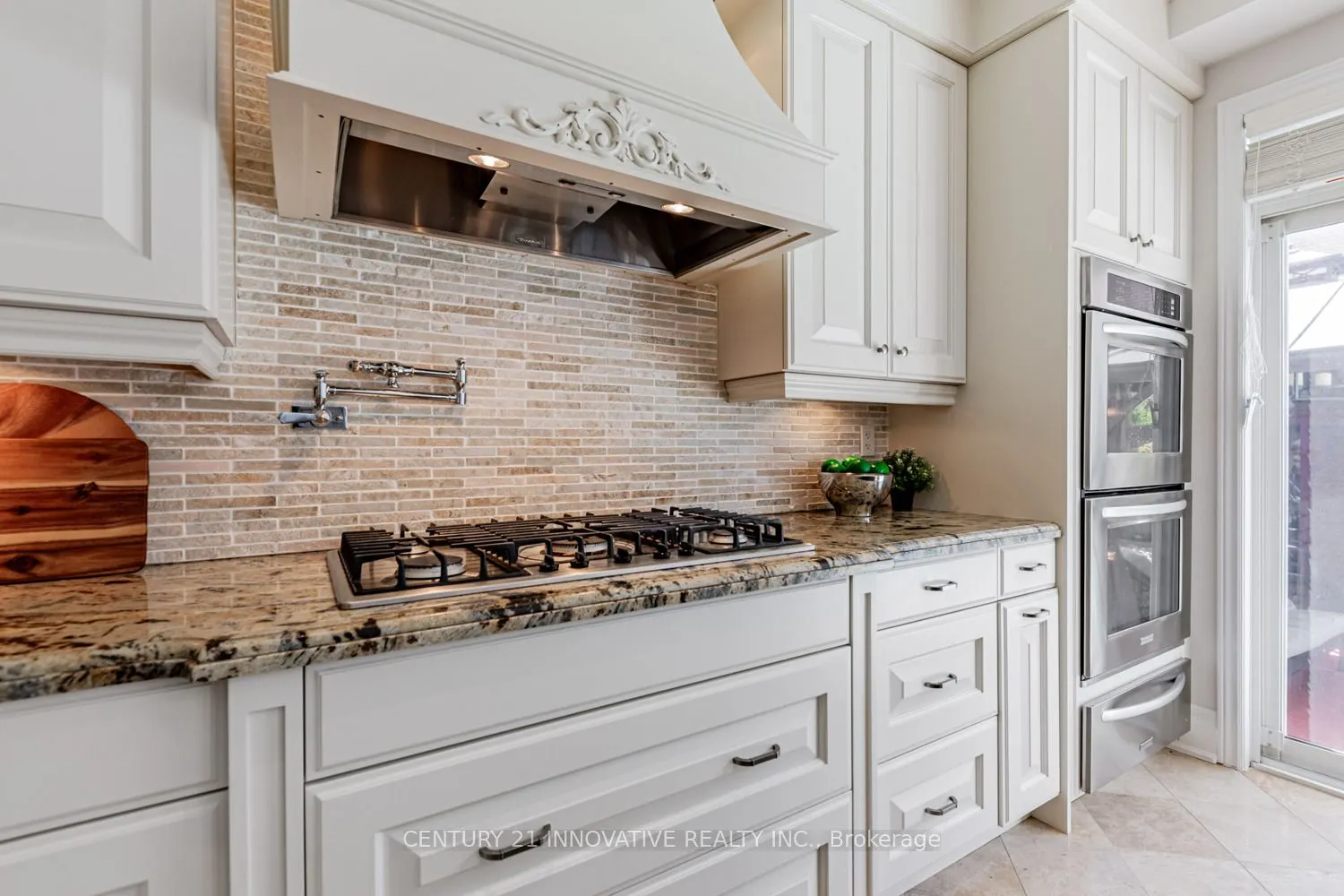 7 Stonechurch Crescent