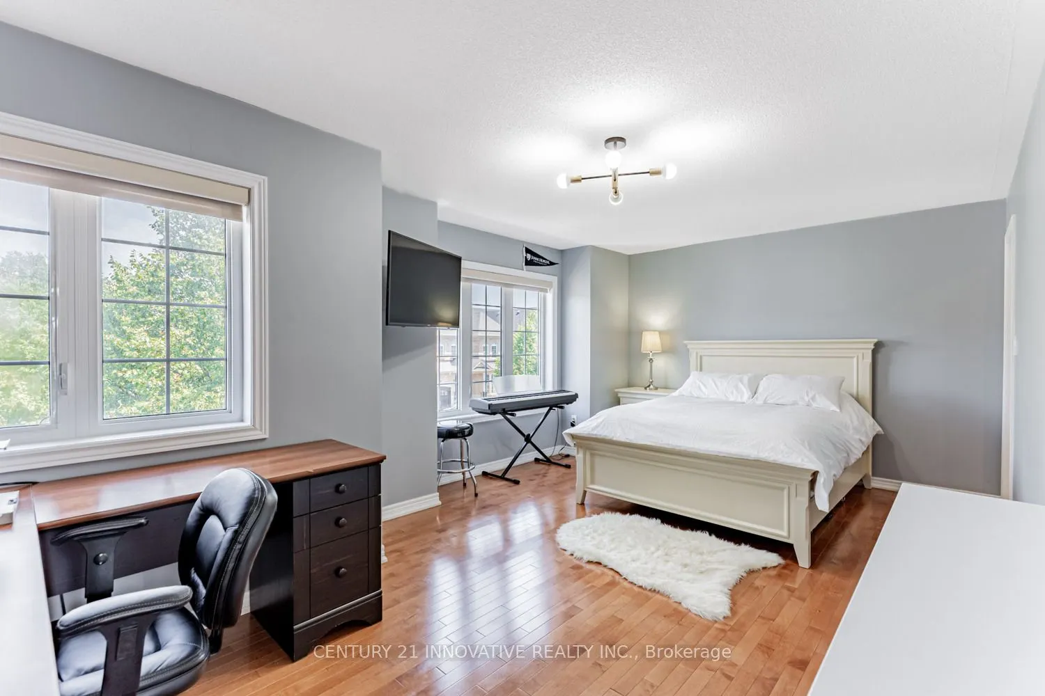 7 Stonechurch Crescent