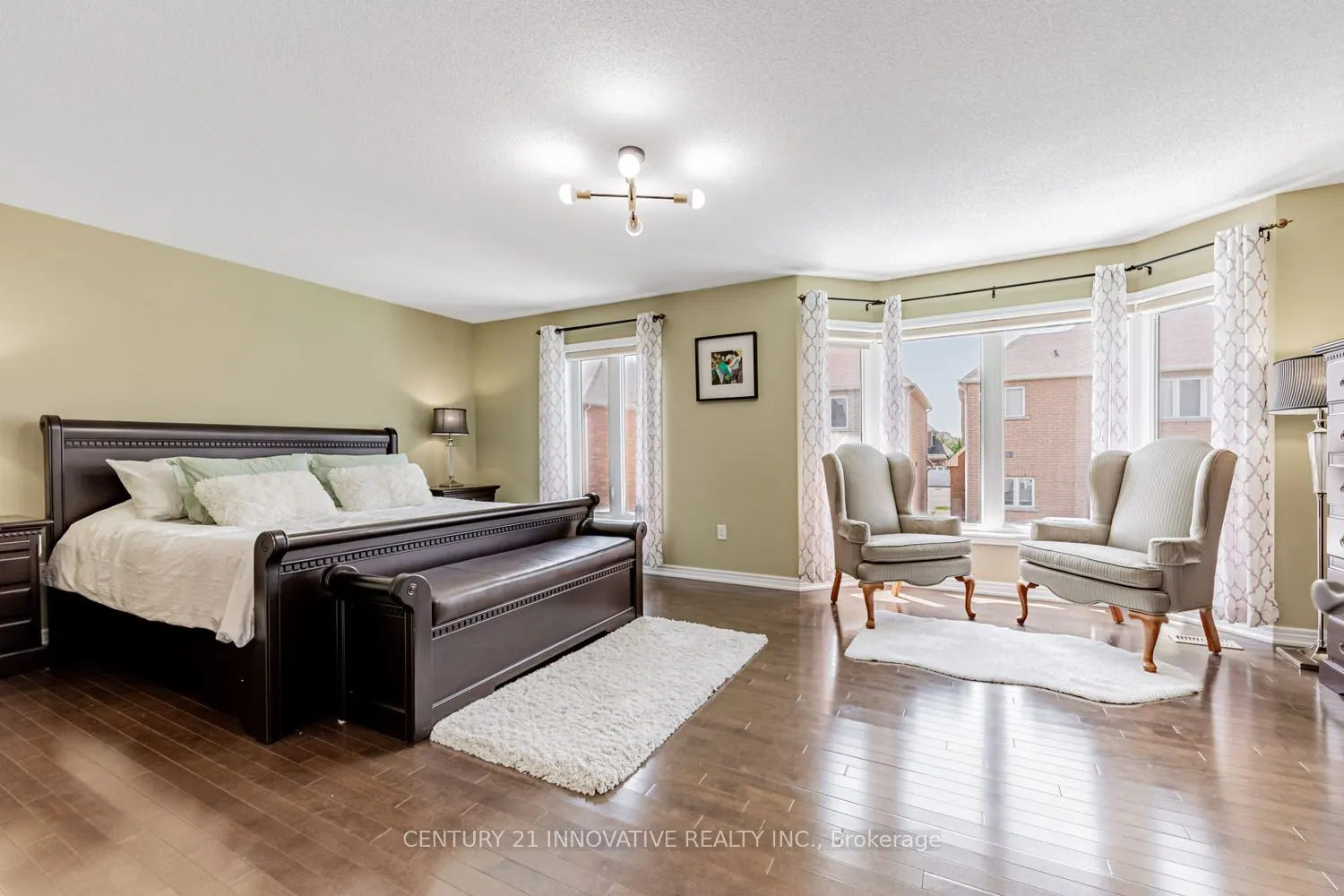 7 Stonechurch Crescent