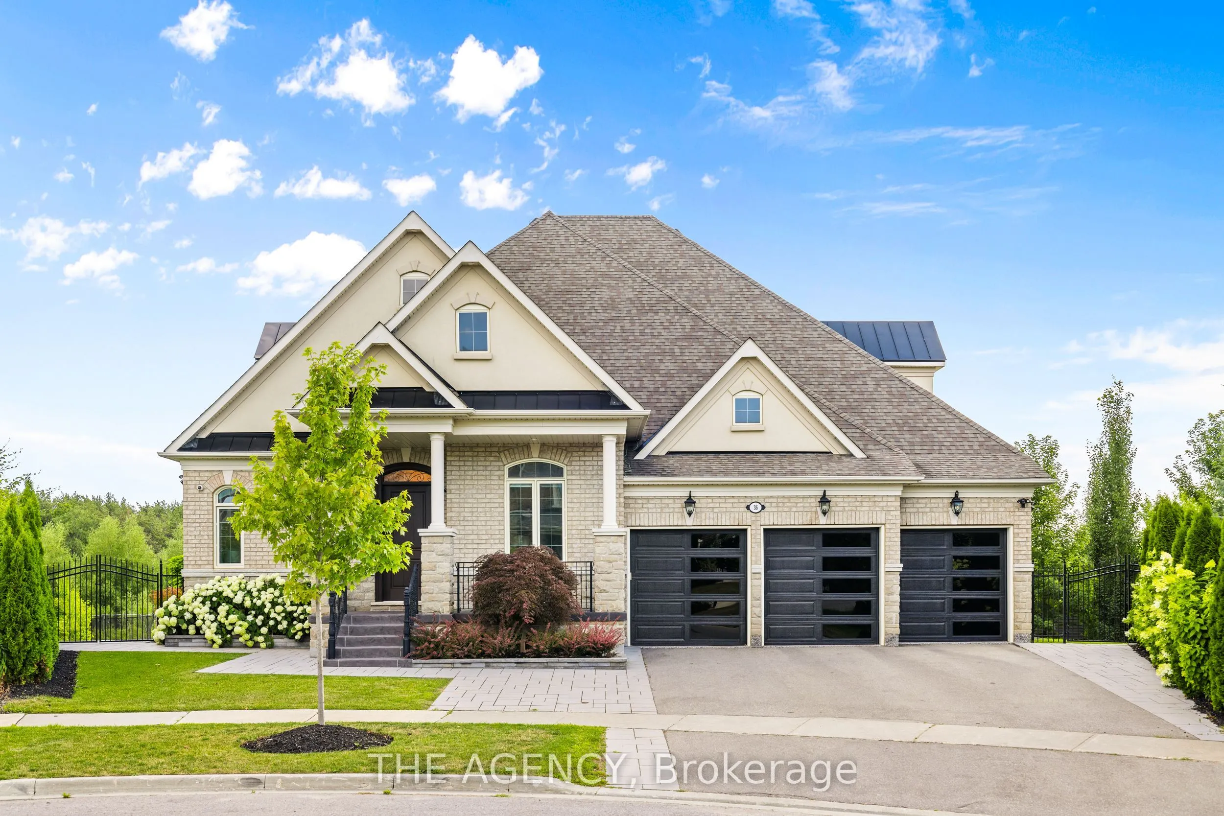 36 Chuck Ormsby Crescent