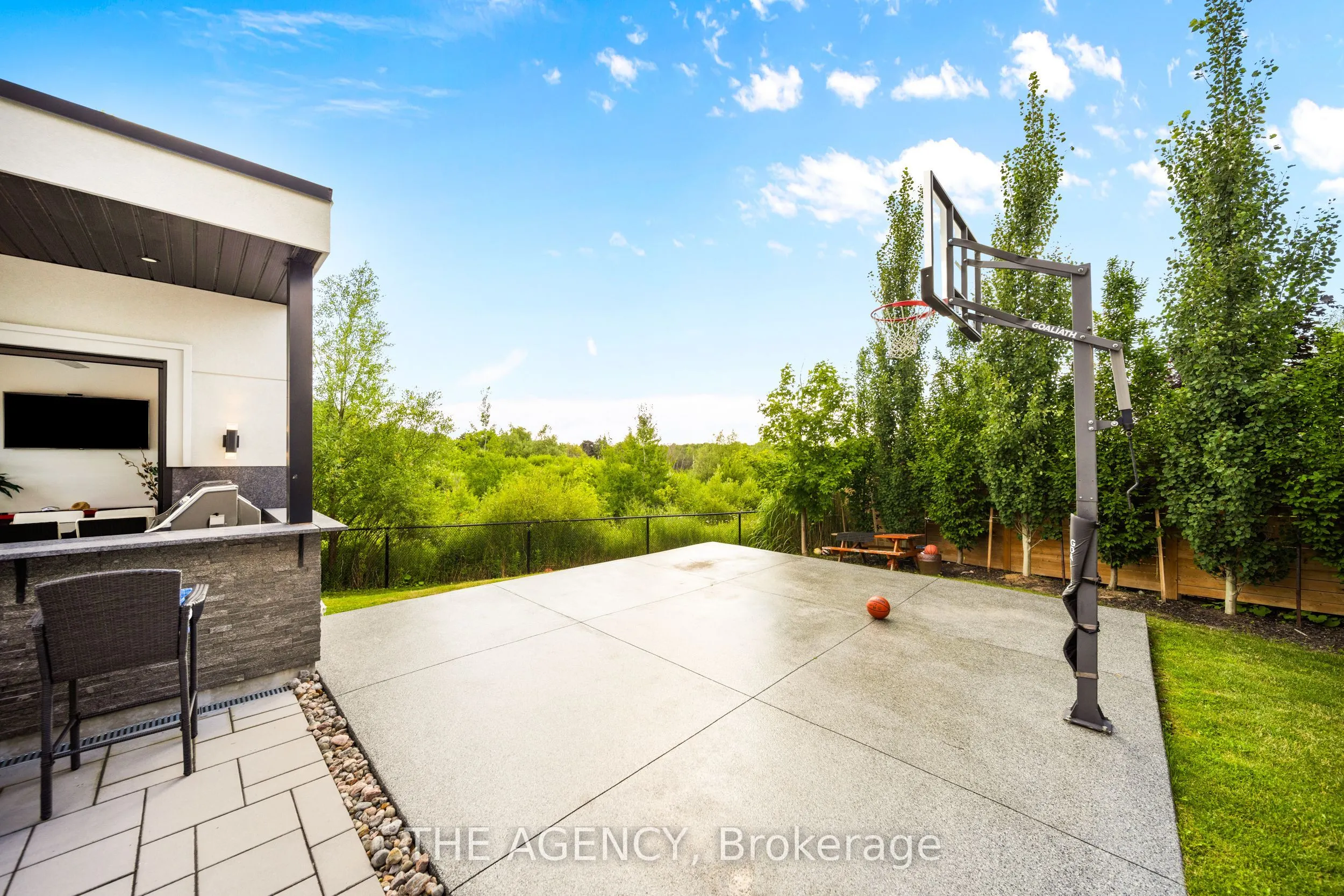 36 Chuck Ormsby Crescent