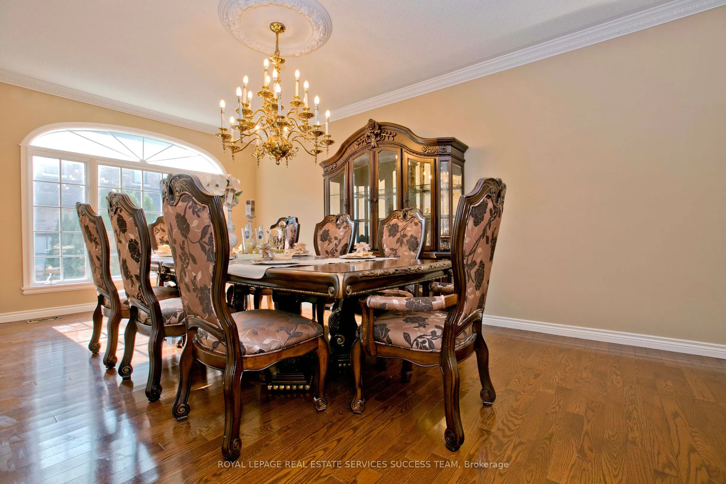 37 Heatherwood Crescent