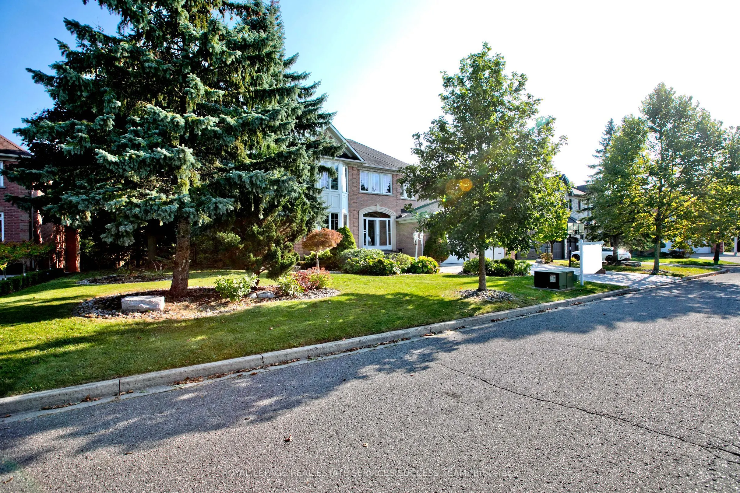 37 Heatherwood Crescent