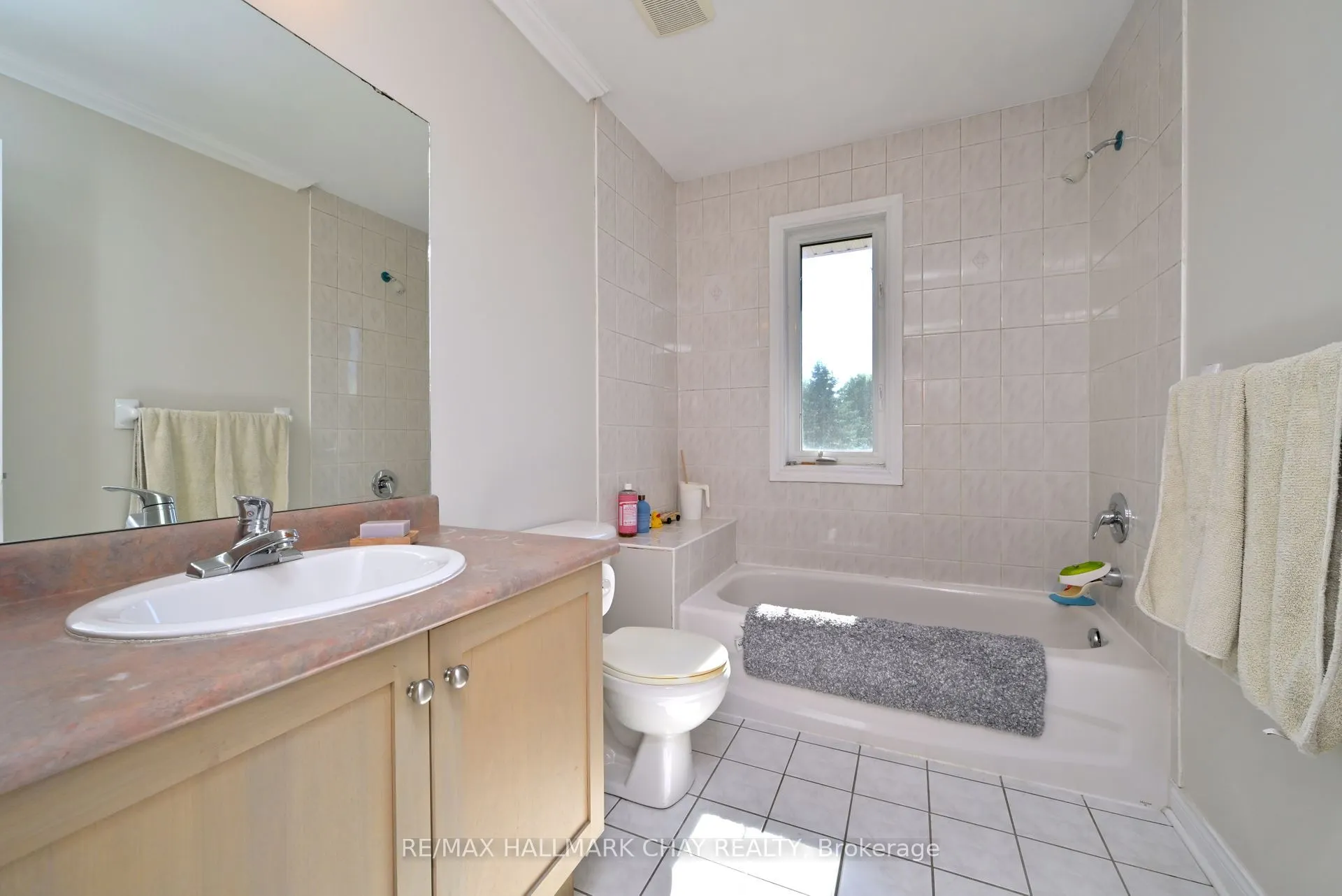 16 Brian Crescent