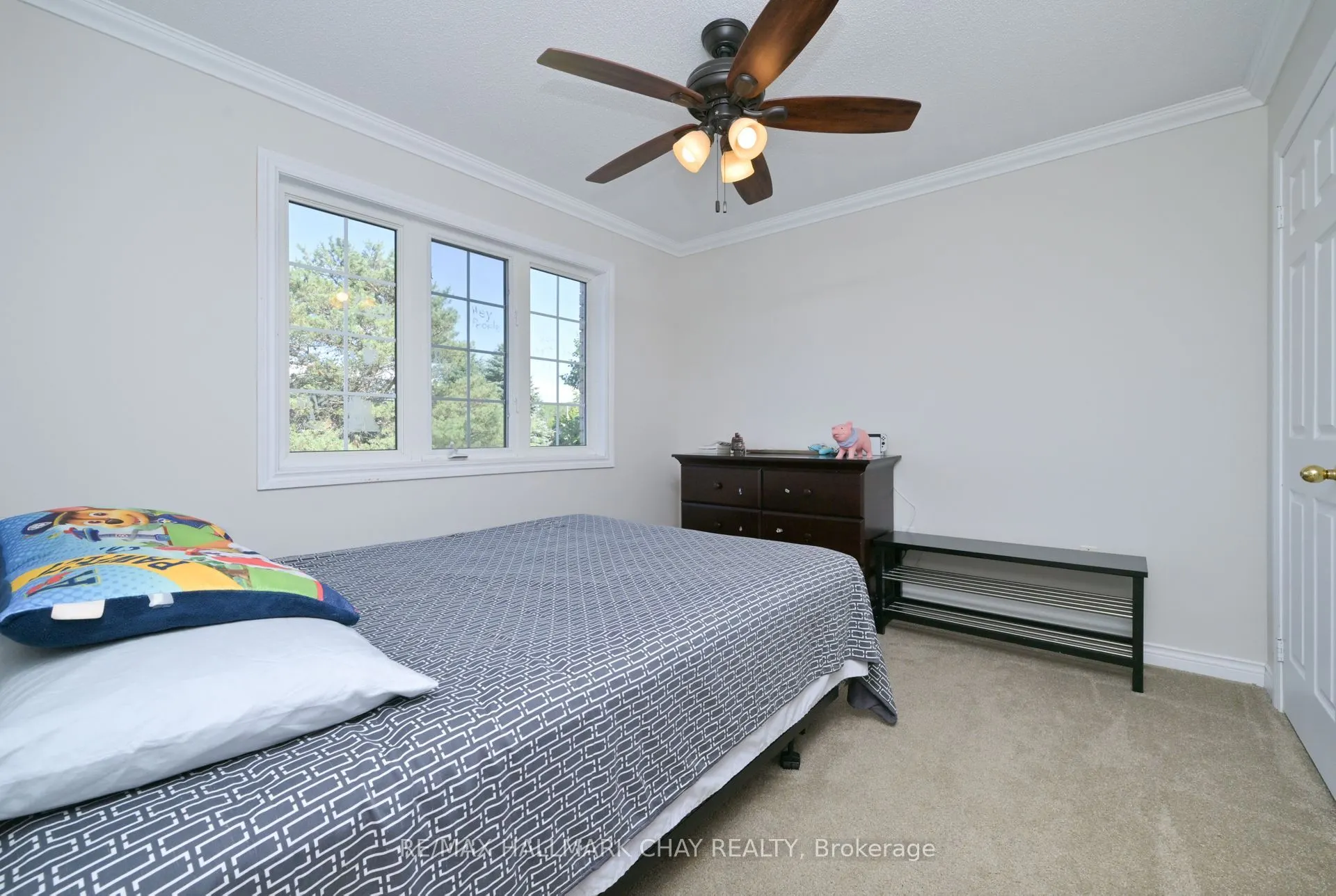 16 Brian Crescent