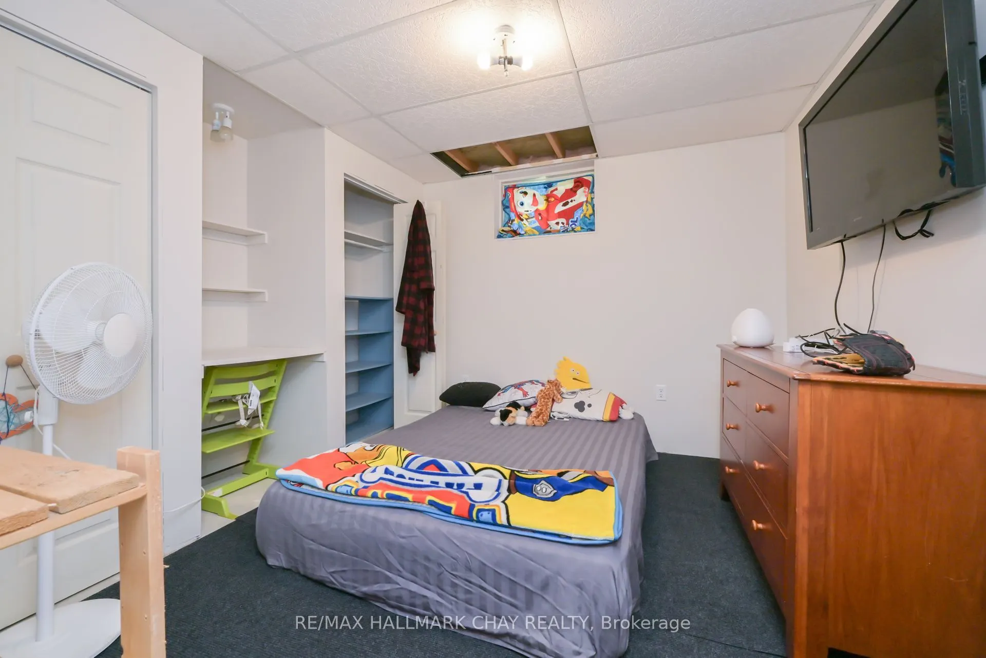 16 Brian Crescent