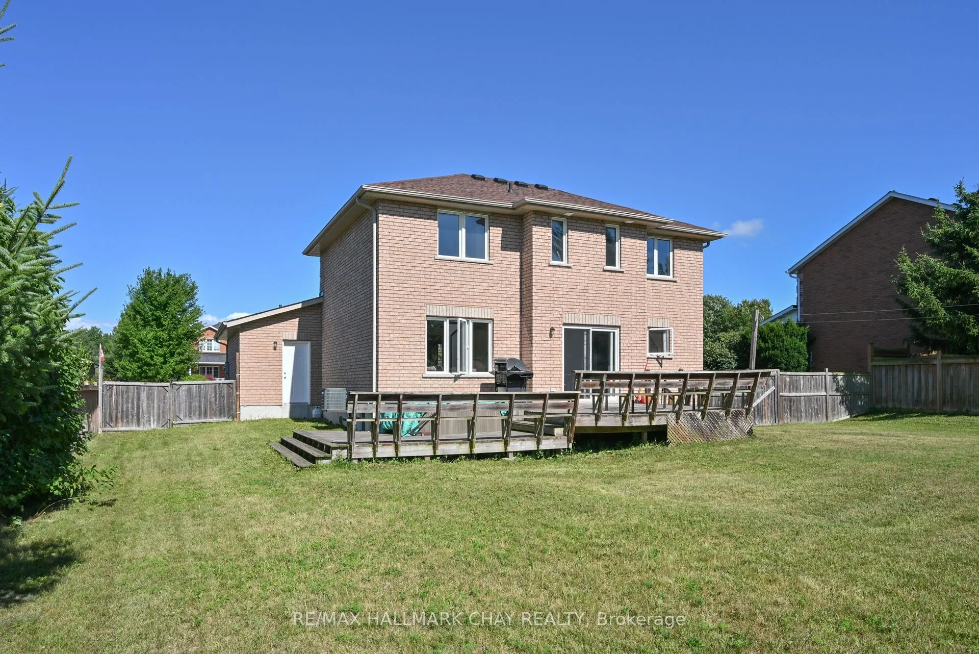 16 Brian Crescent